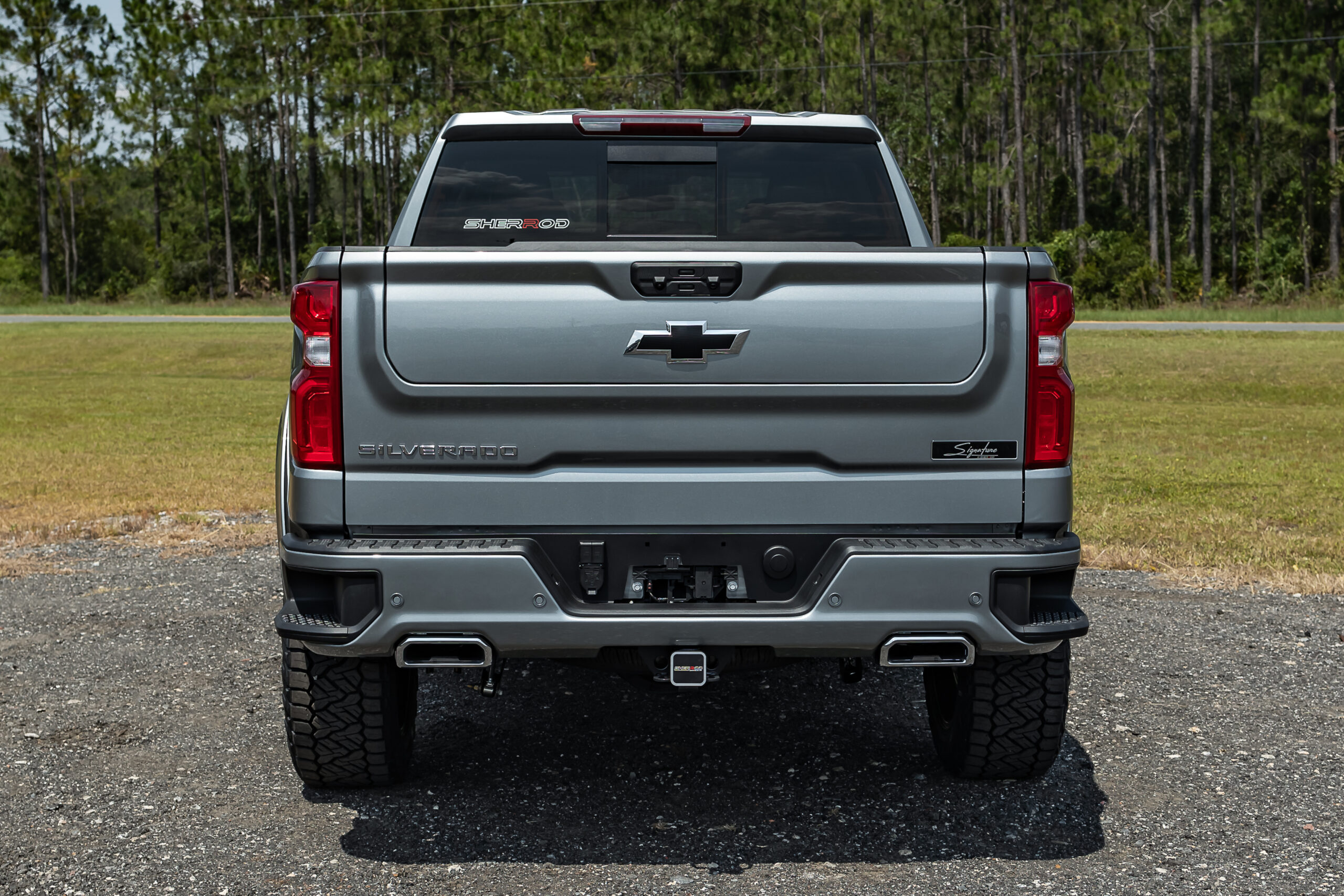 Chevy 1500 Signature Gray