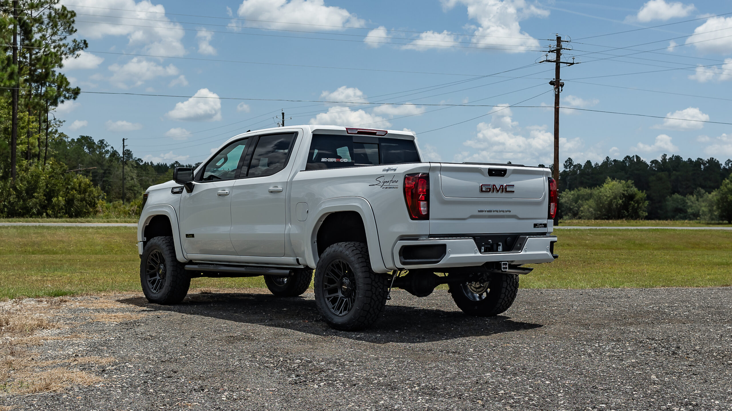GMC 1500 Signature White