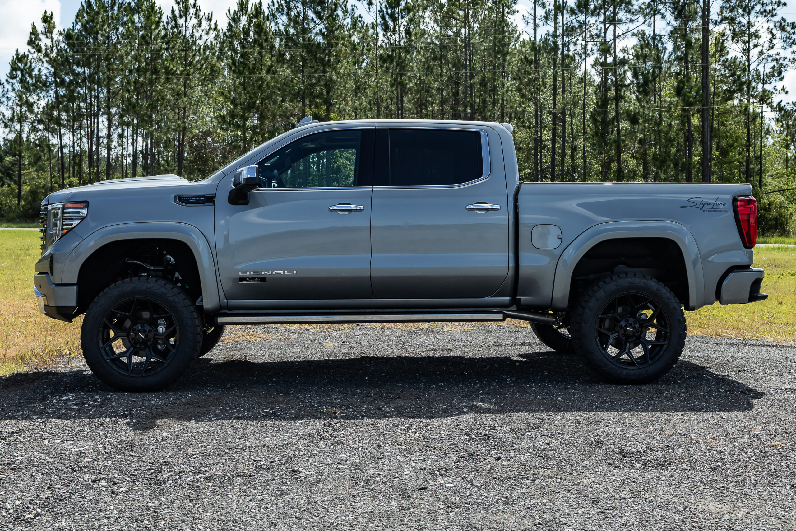GMC 1500 Signature Gray