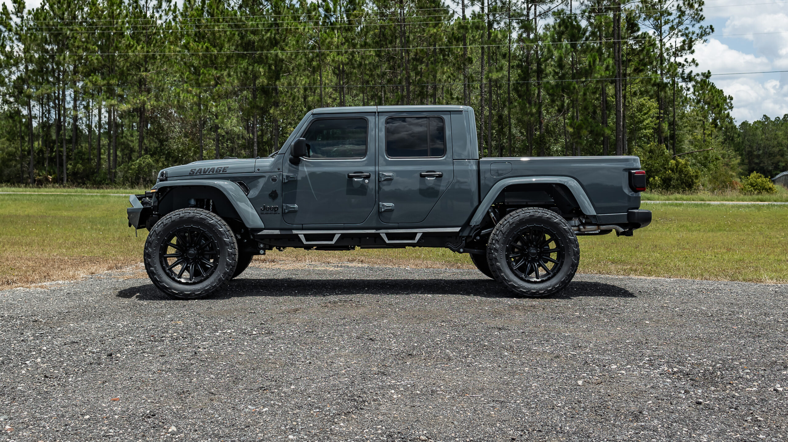 Jeep Gladiator Savage Gray