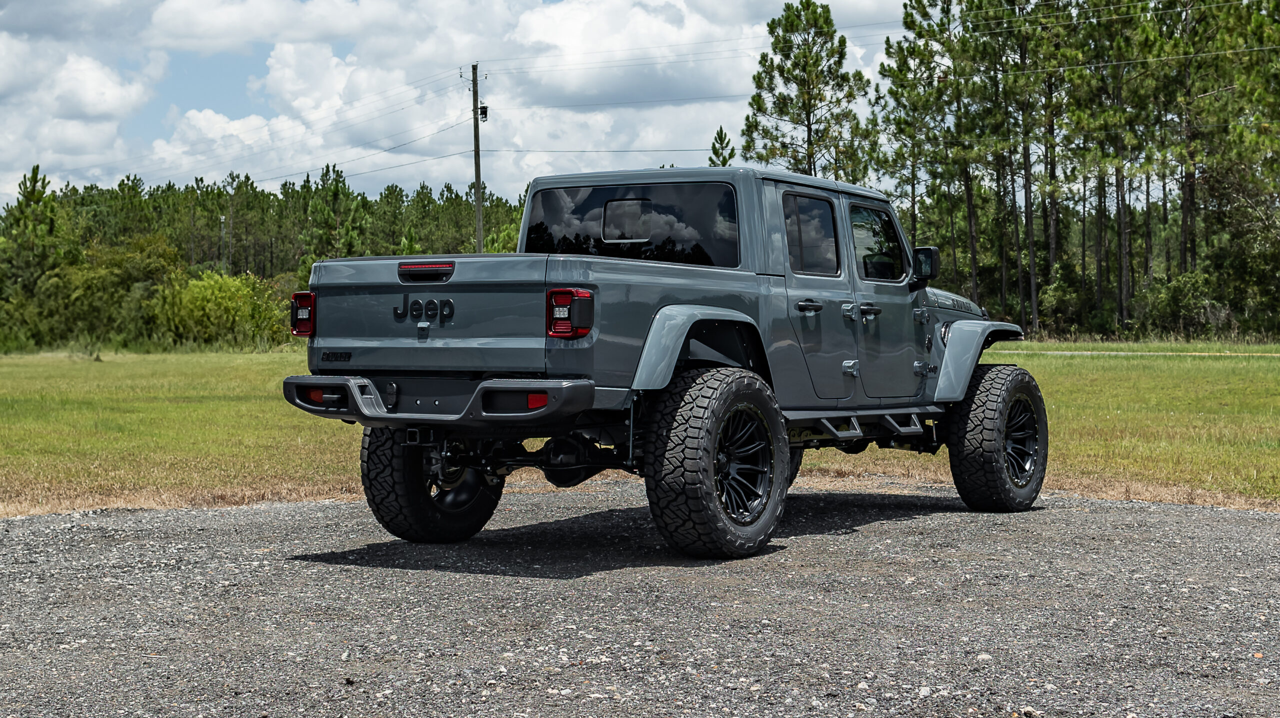 Jeep Gladiator Savage Gray