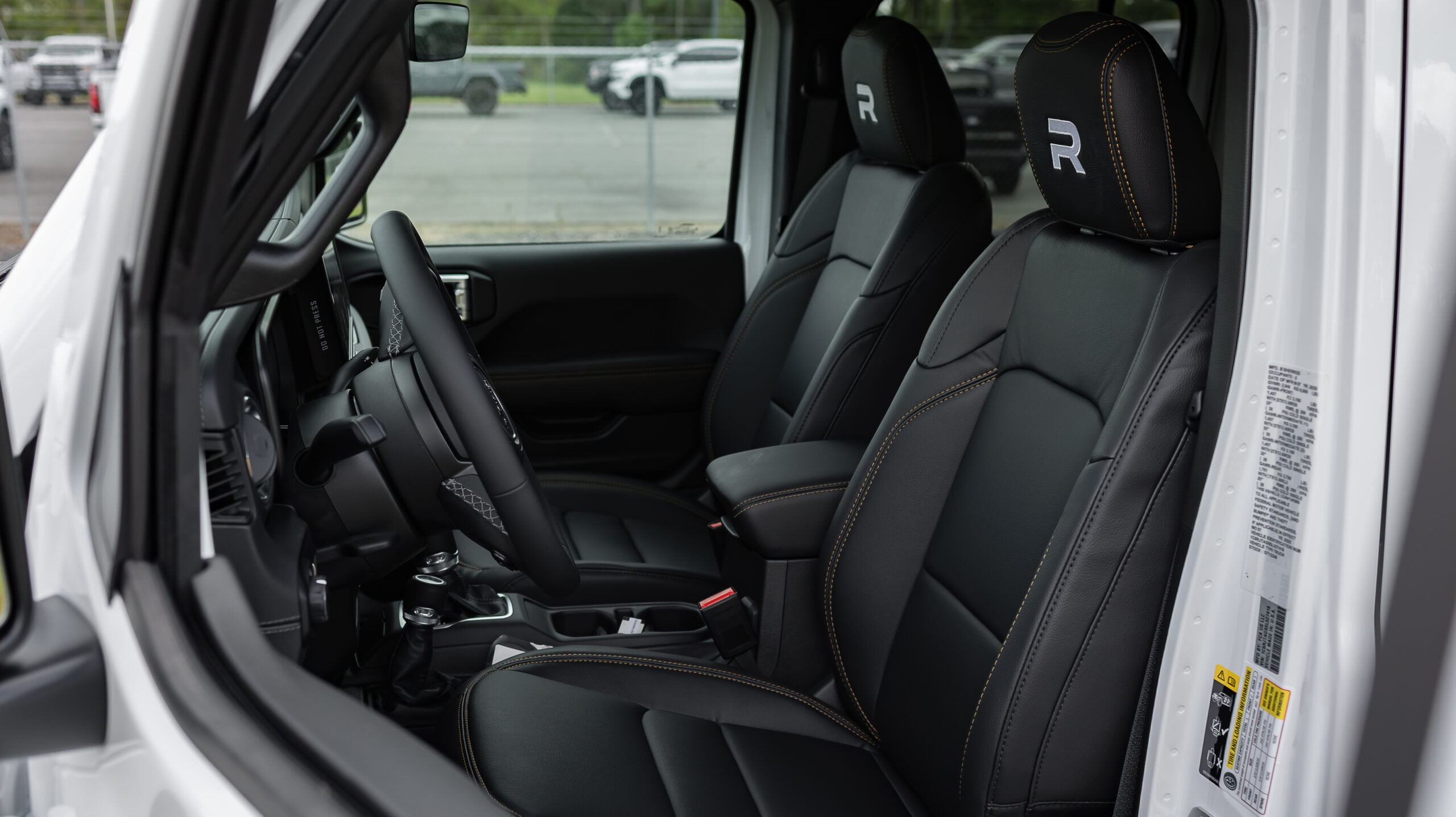 Jeep Gladiator RZR White