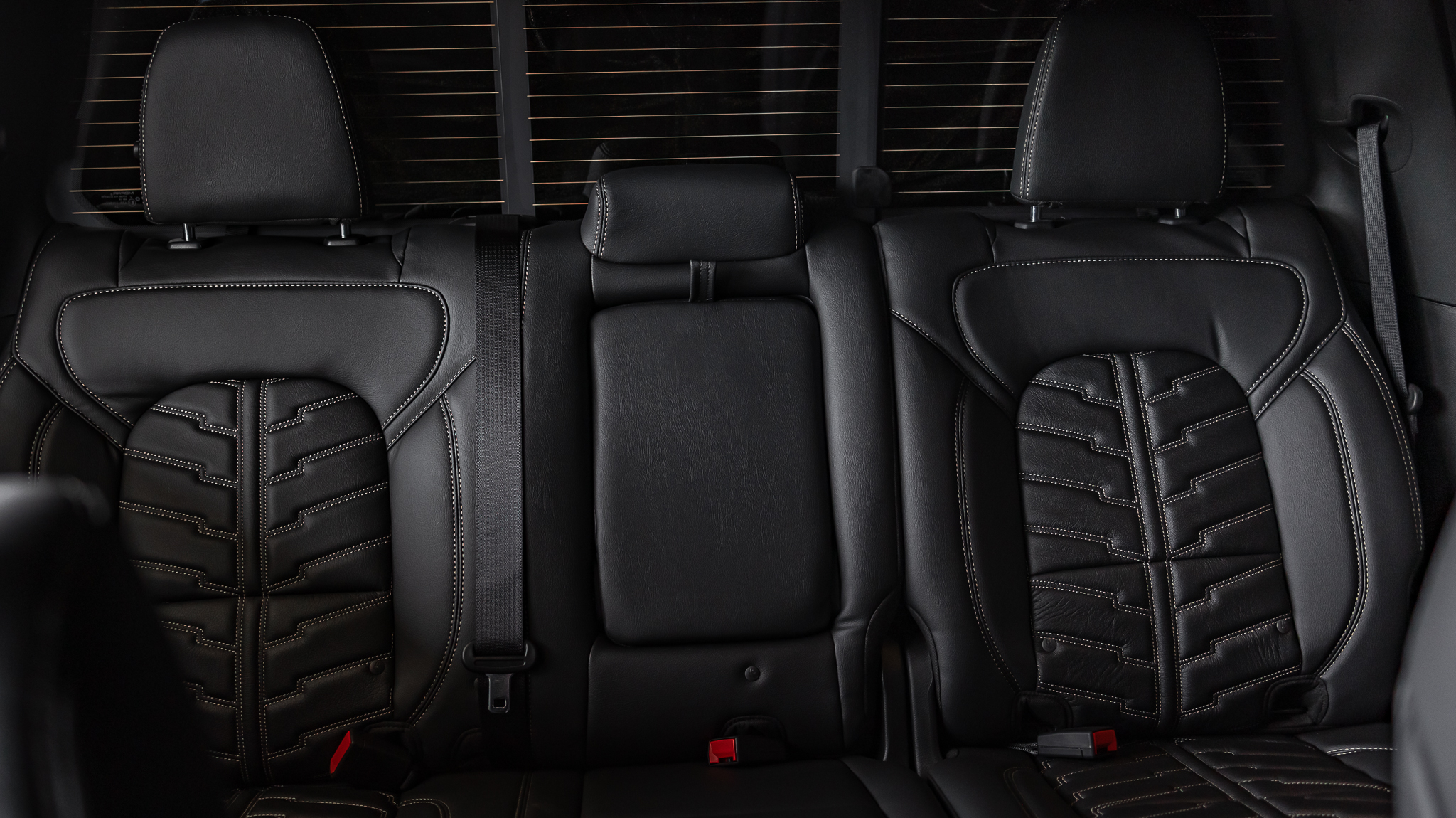 Ram 1500 Geneva - Black