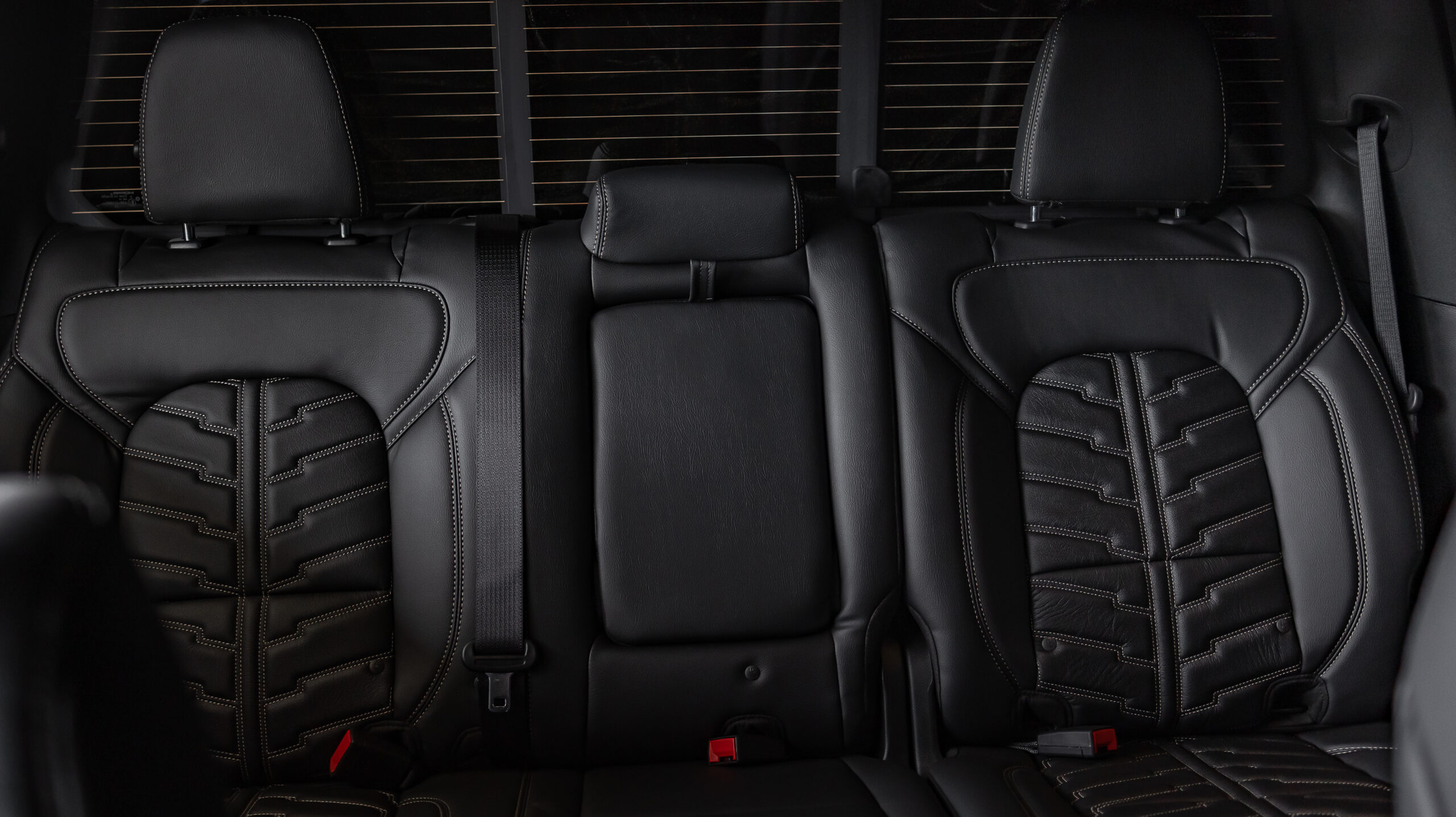 Ram 1500 Geneva - Black