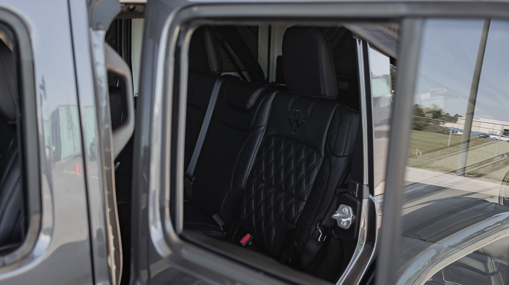 Jeep Wrangler Deadwood Smoke - Granite