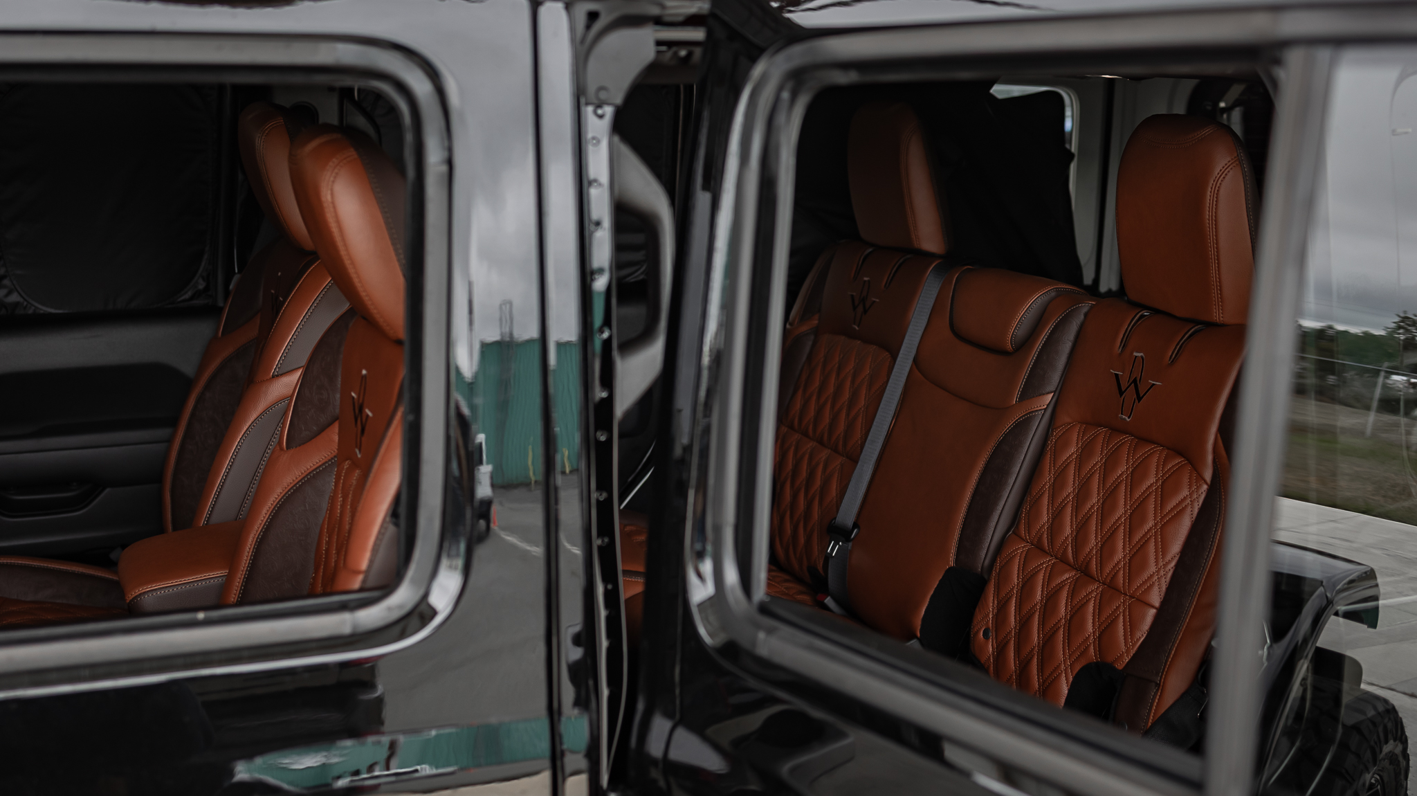 Jeep Wrangler Deadwood - Black