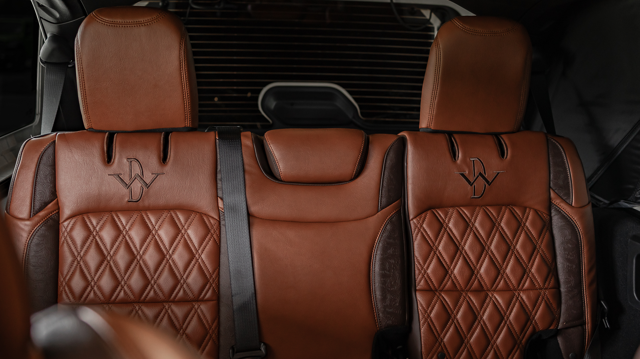 Jeep Wrangler Deadwood - Black
