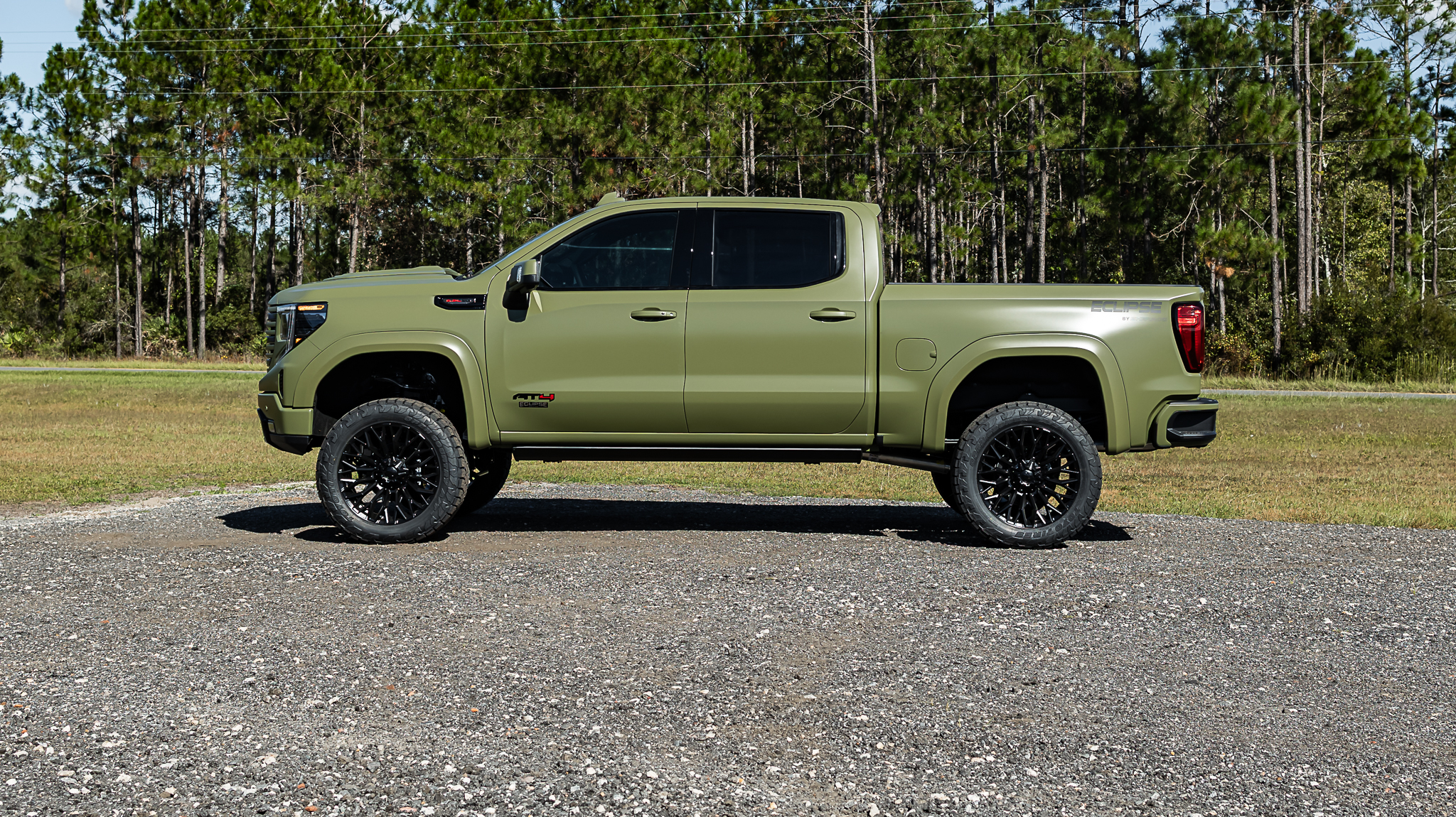 GMC 1500 Eclipse - Green