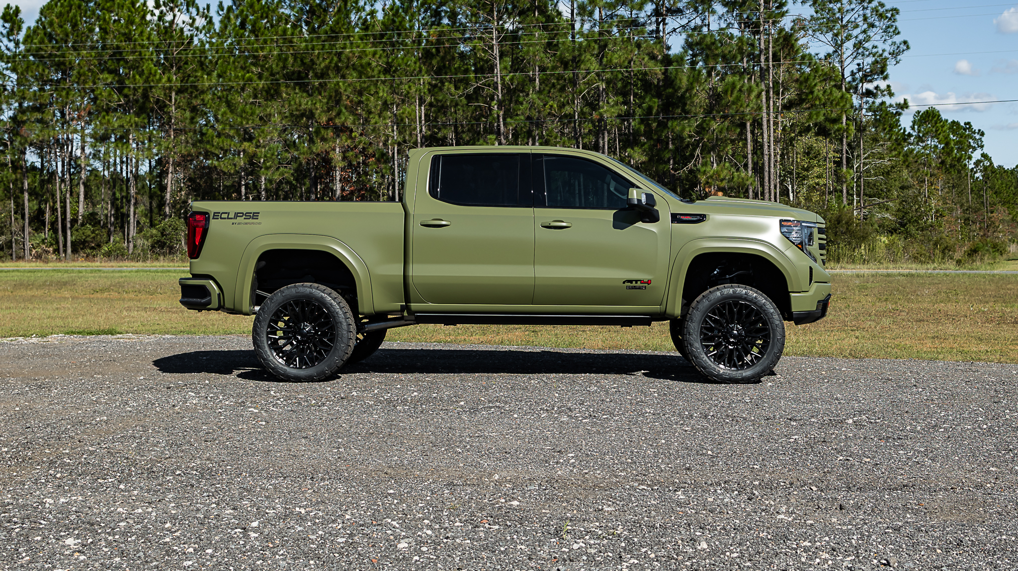 GMC 1500 Eclipse - Green