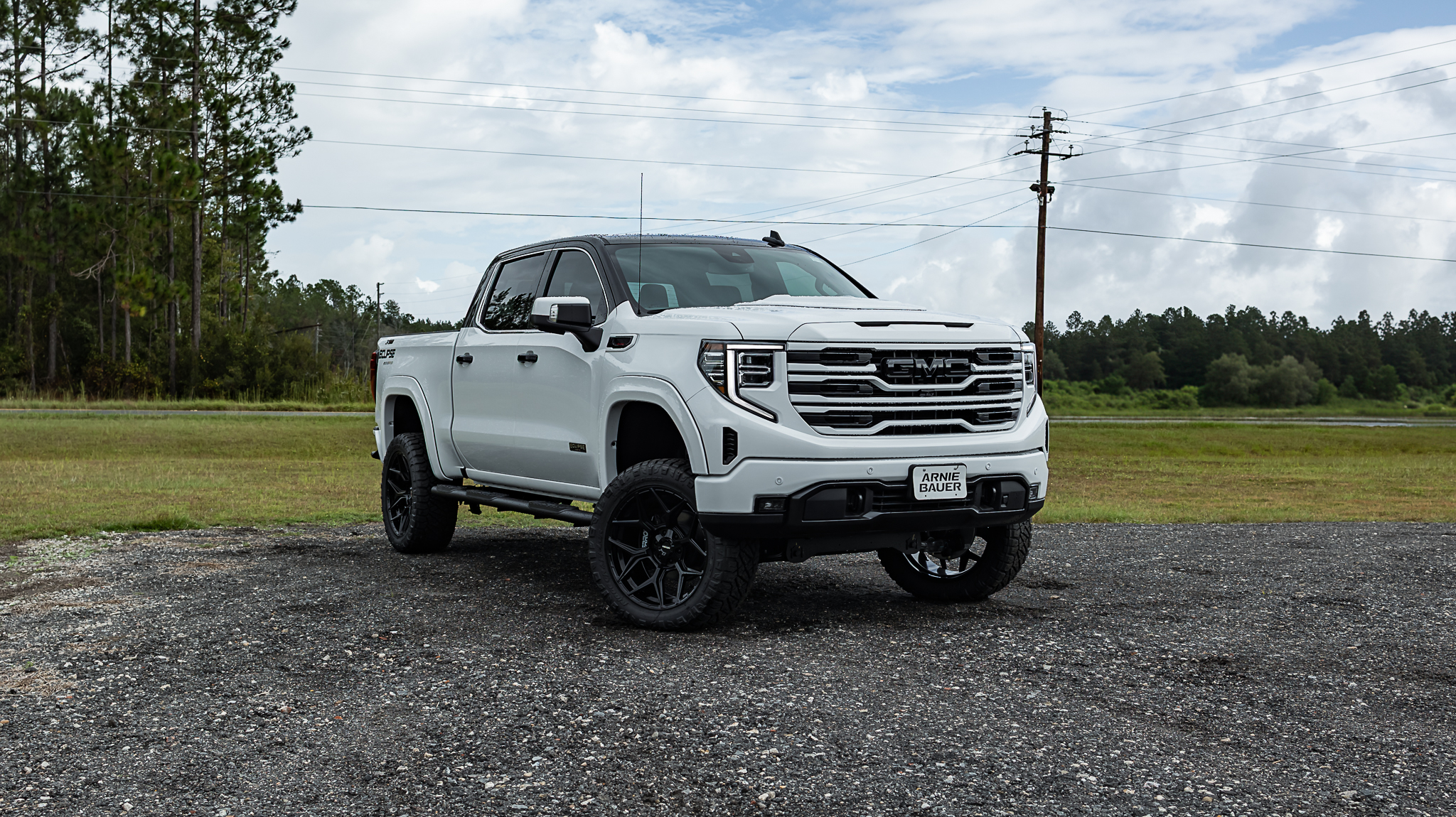 GMC 1500 Eclipse - White