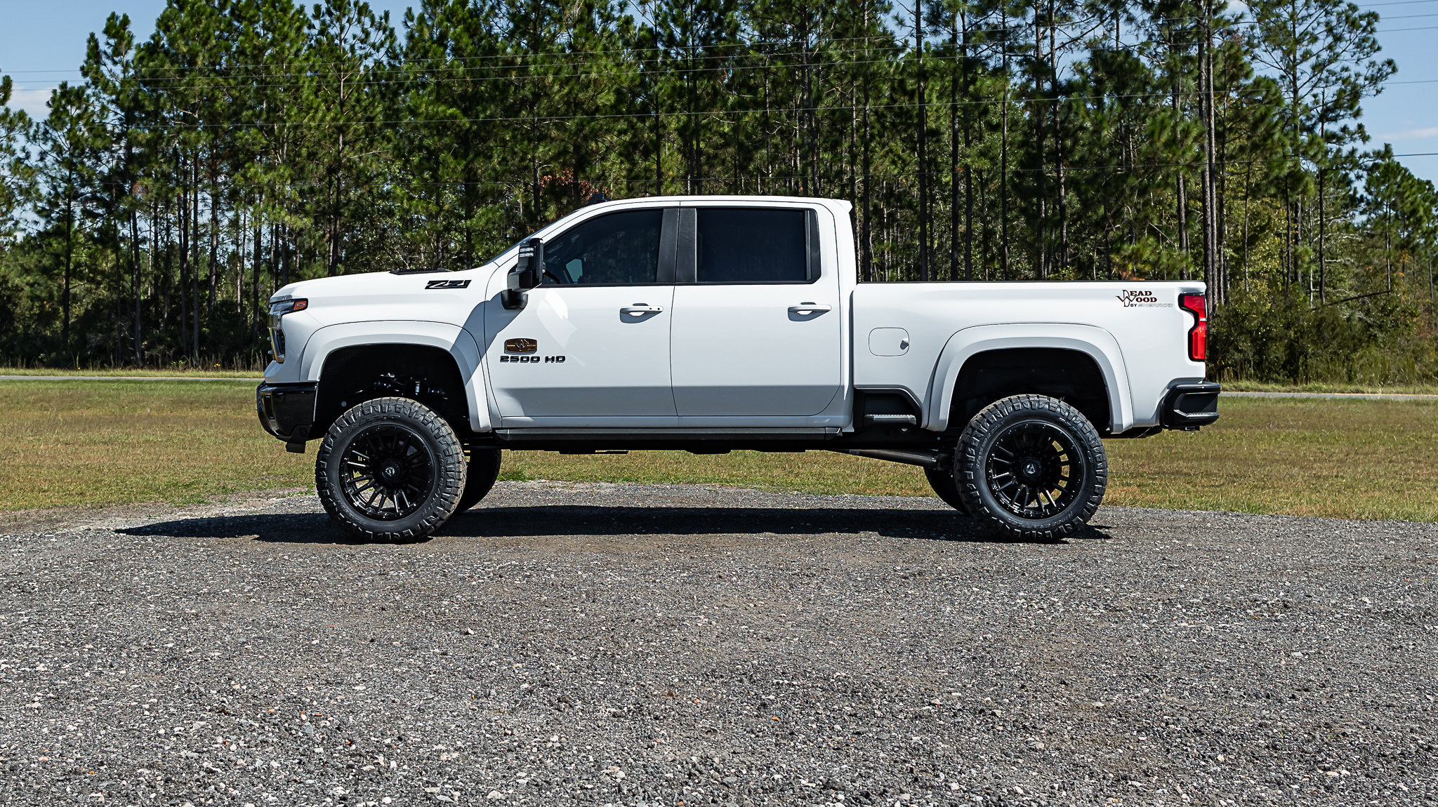 Chevy 2500 Deadwood White