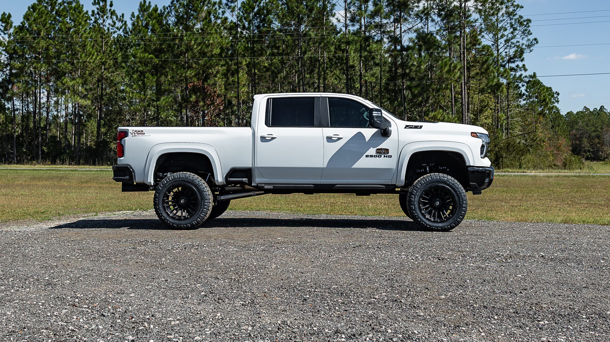 Chevy 2500 Deadwood White