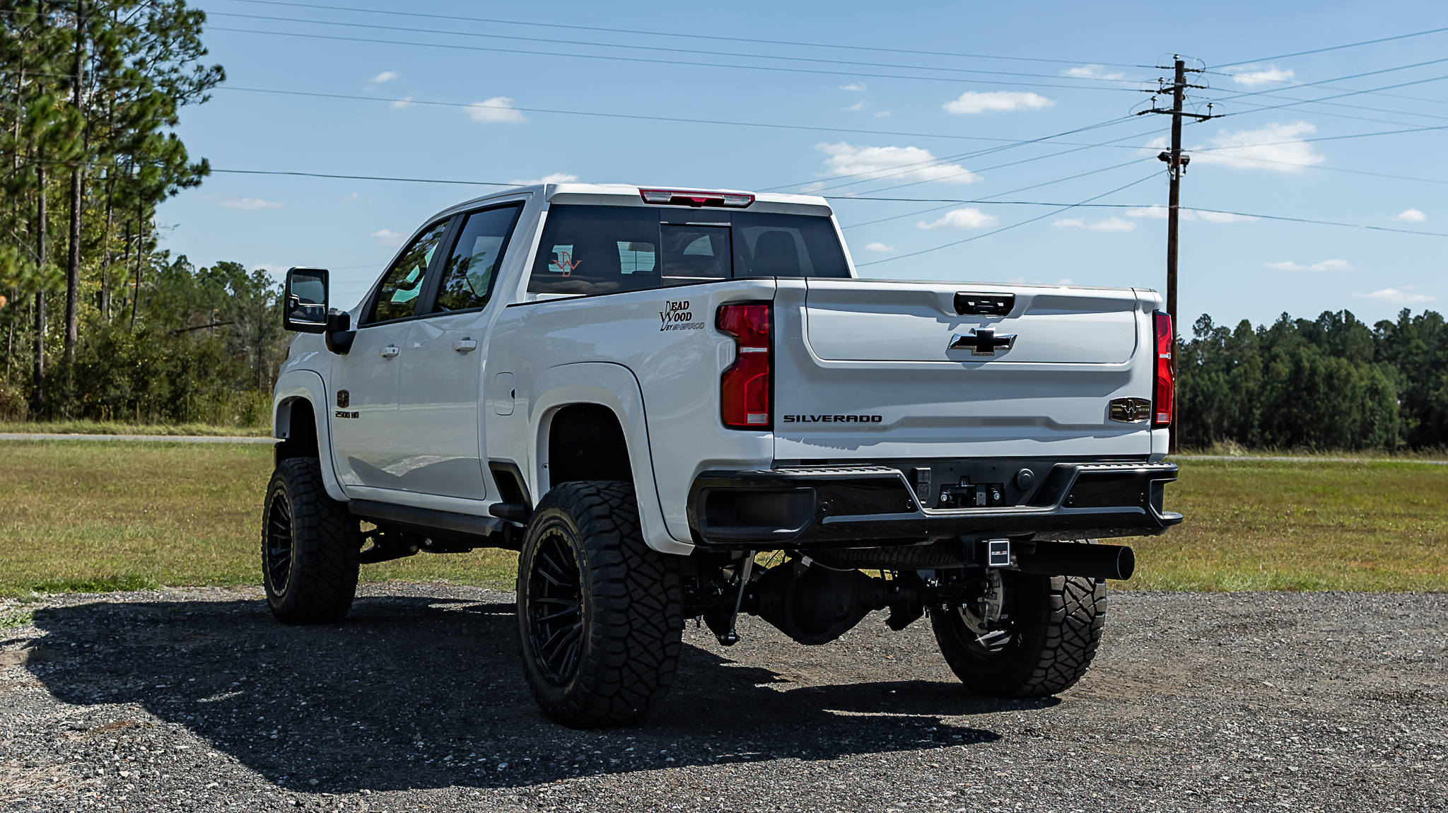 Chevy 2500 Deadwood White
