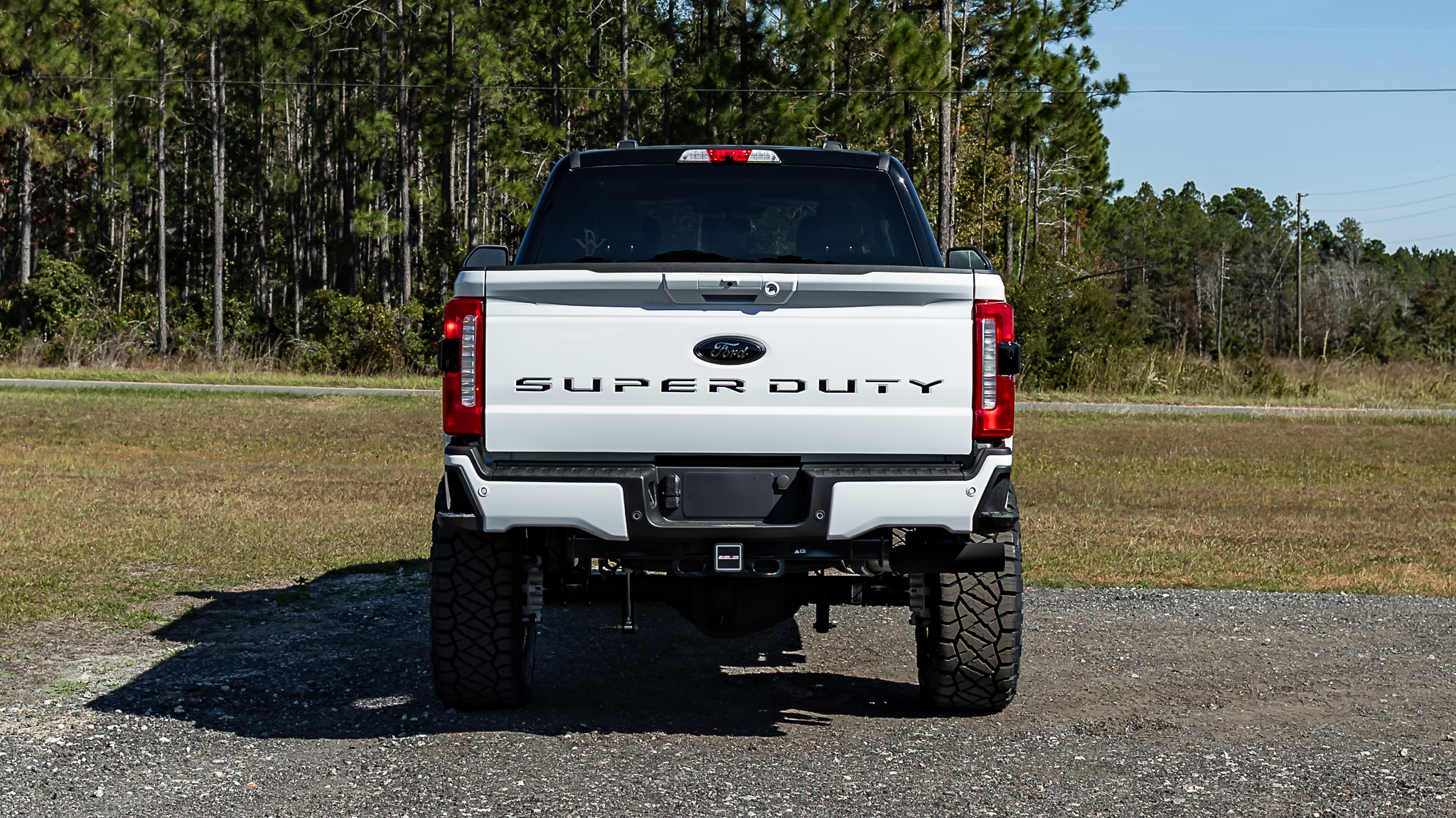 Ford F-250 Deadwood White