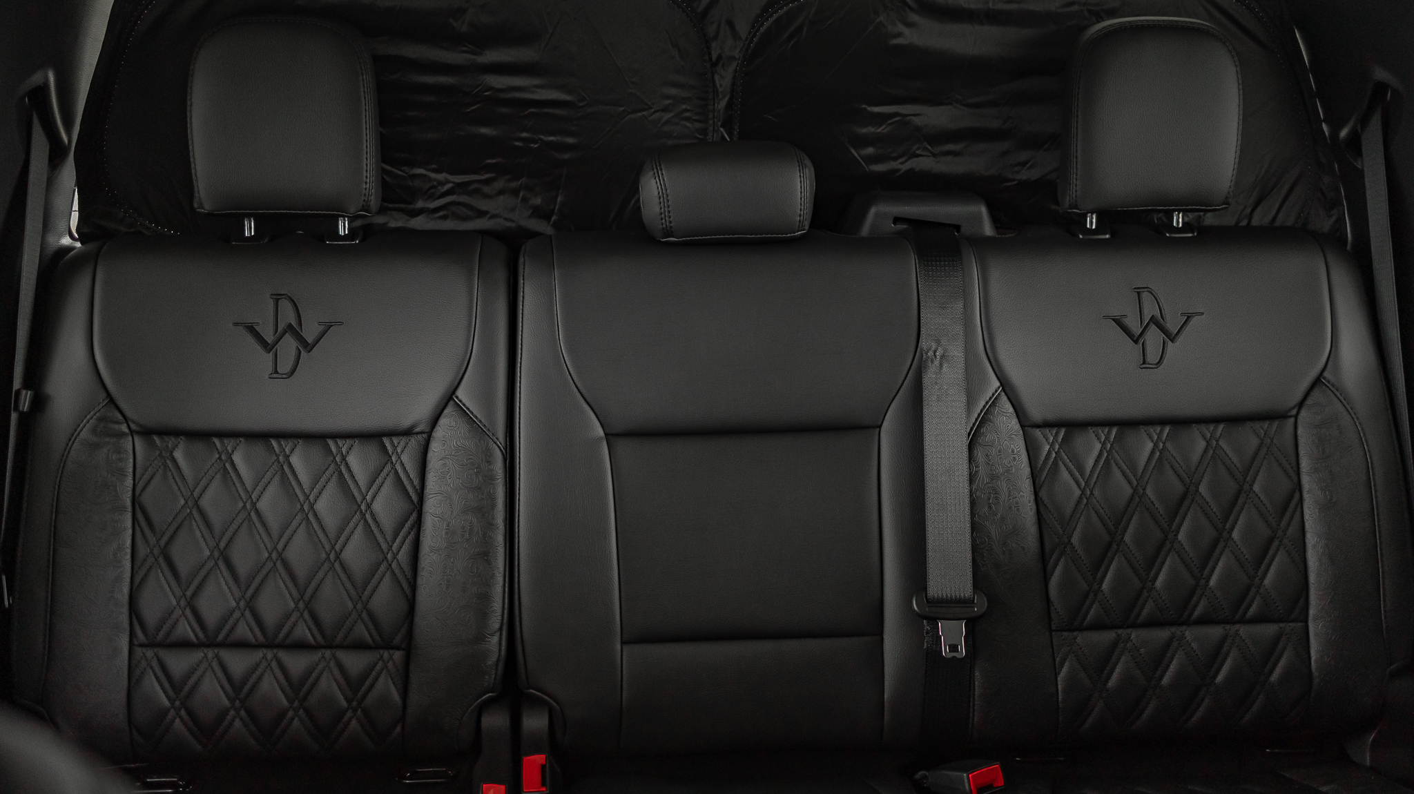 Ford F-250 Deadwood White