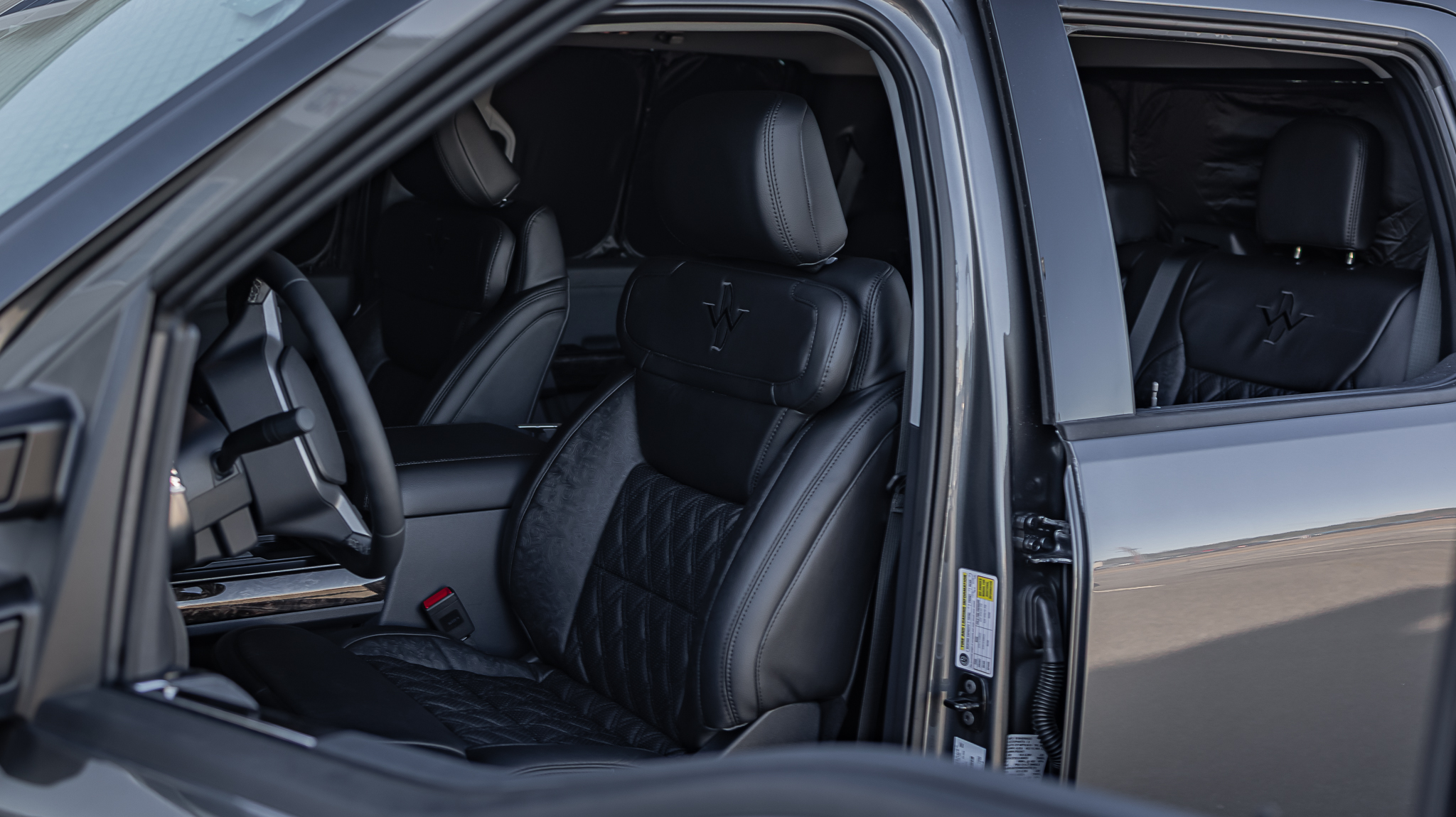 Ford F-250 Deadwood Carbonized Gray