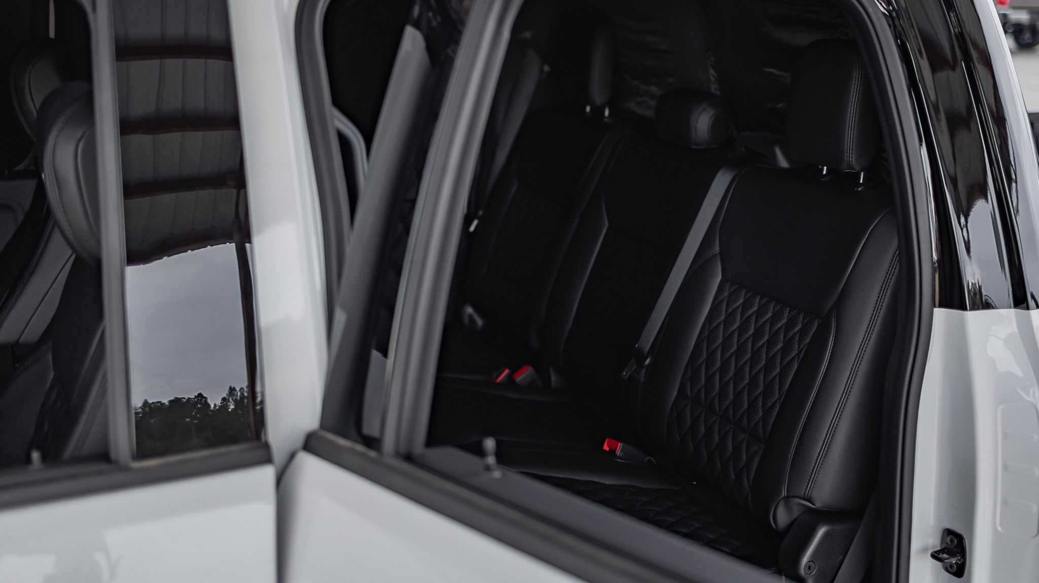 Ford F-150 Eclipse White