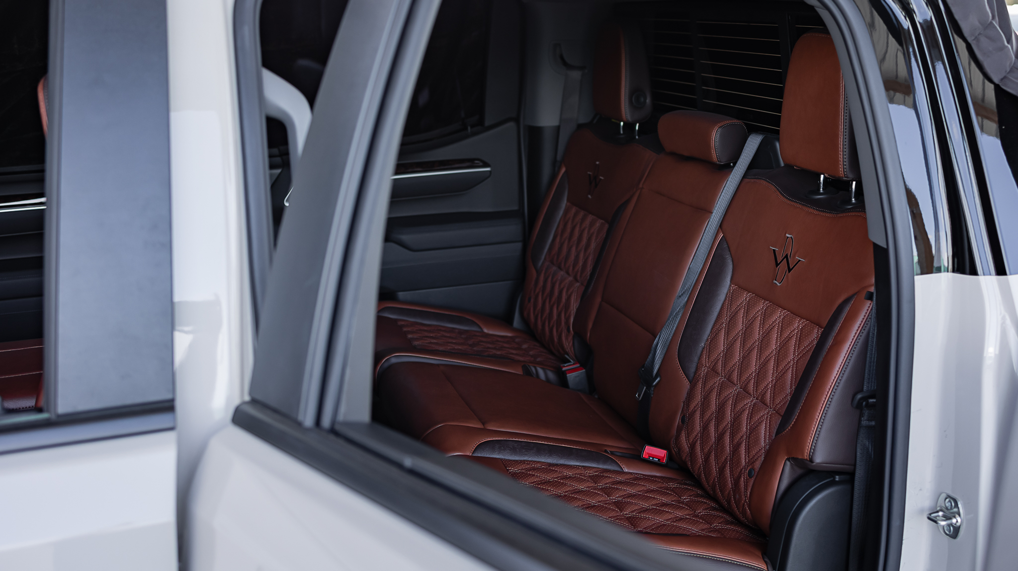 Chevy 1500 Deadwood White Sands