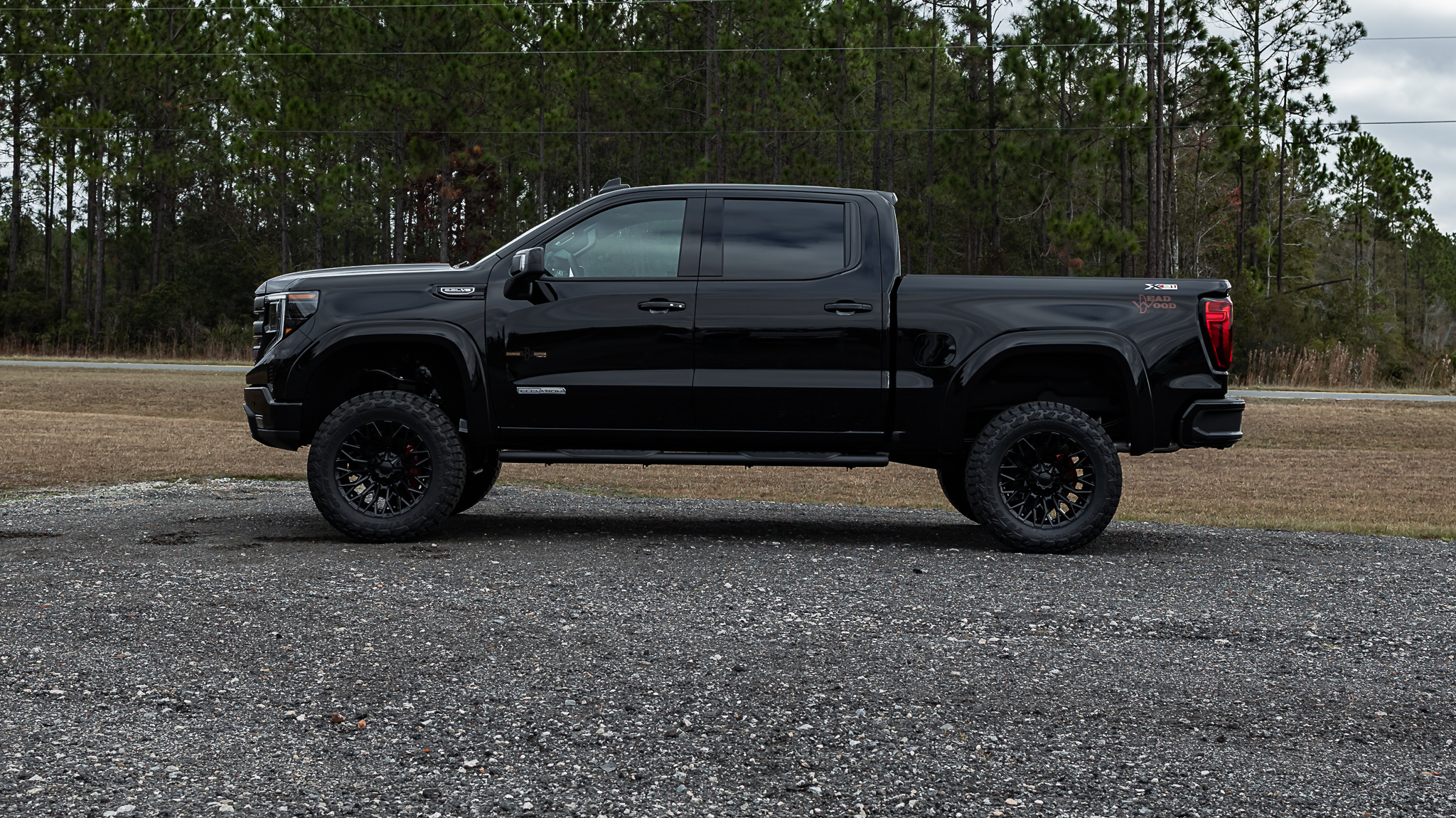 GMC 1500 Deadwood - Black
