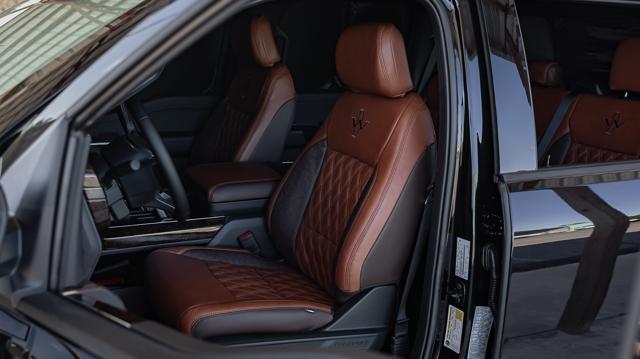 Ford F-150 Deadwood Black