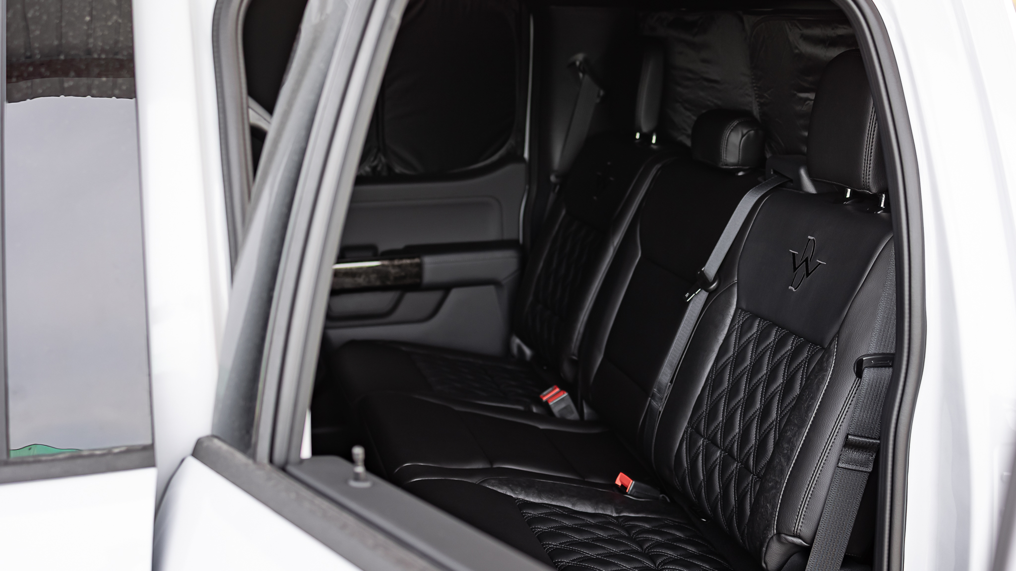 Ford F-150 Deadwood White