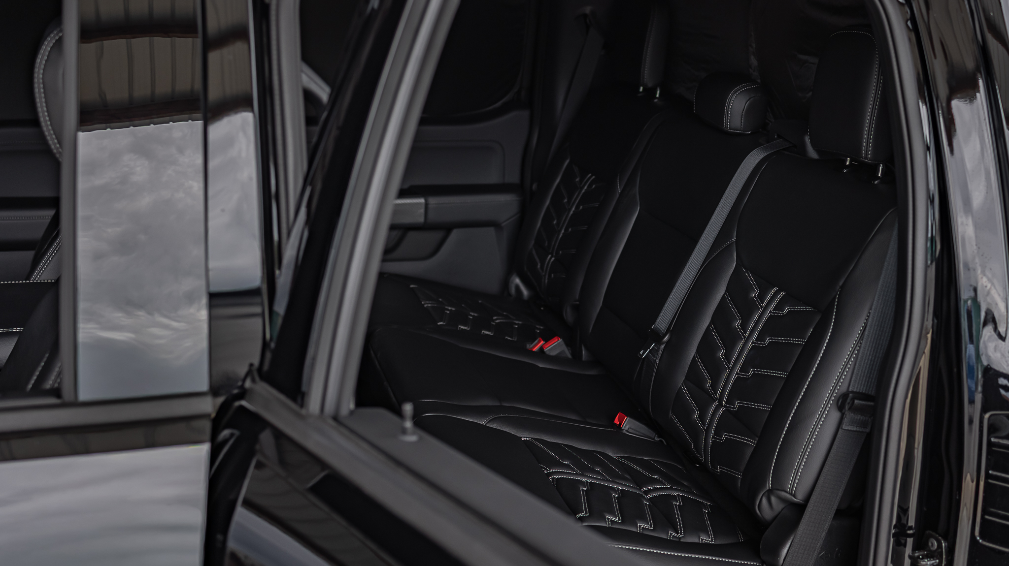 Ford F-150 Geneva Black