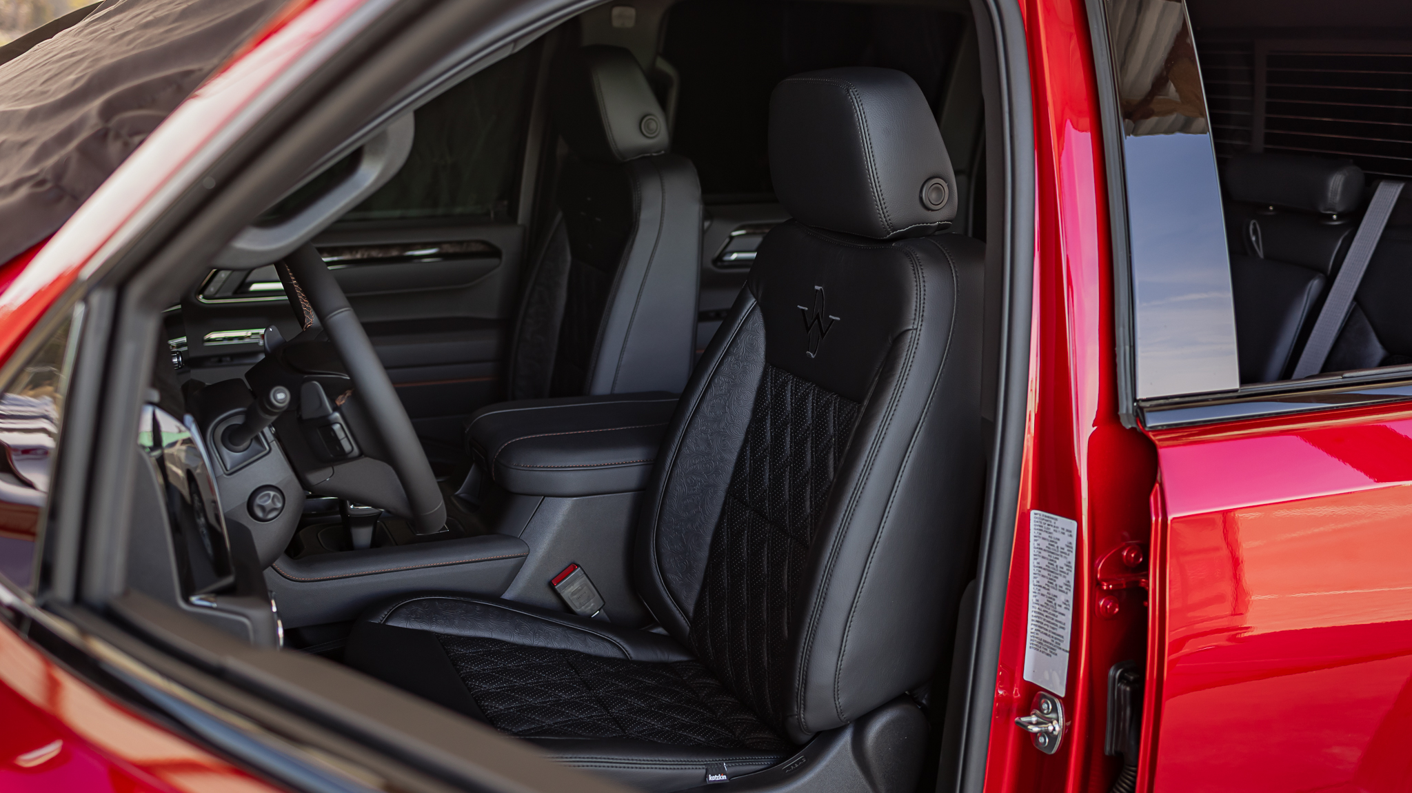 GMC 1500 Deadwood Smoke - Volcanic Red