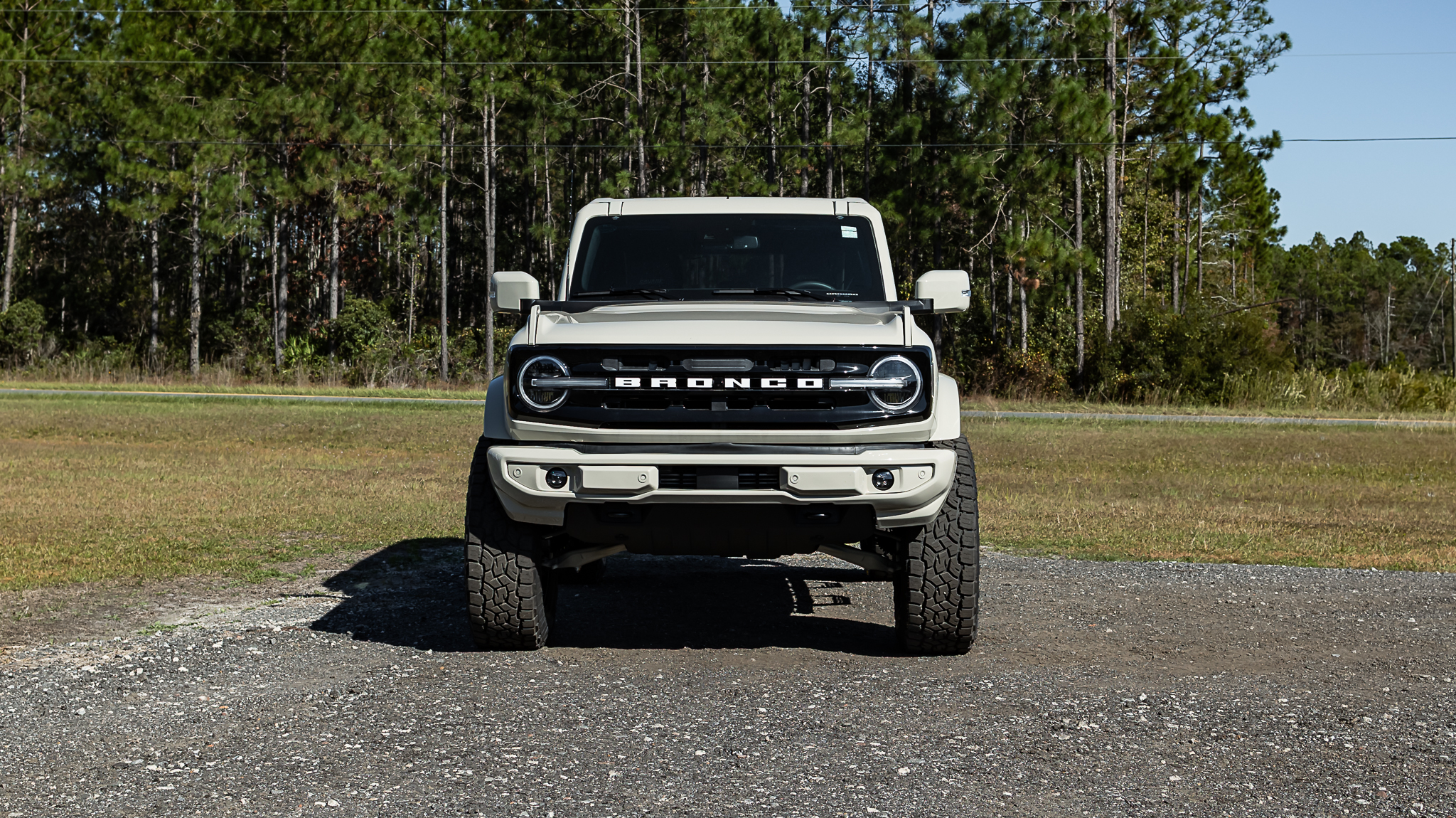 Ford Bronco Savage Desert Sand