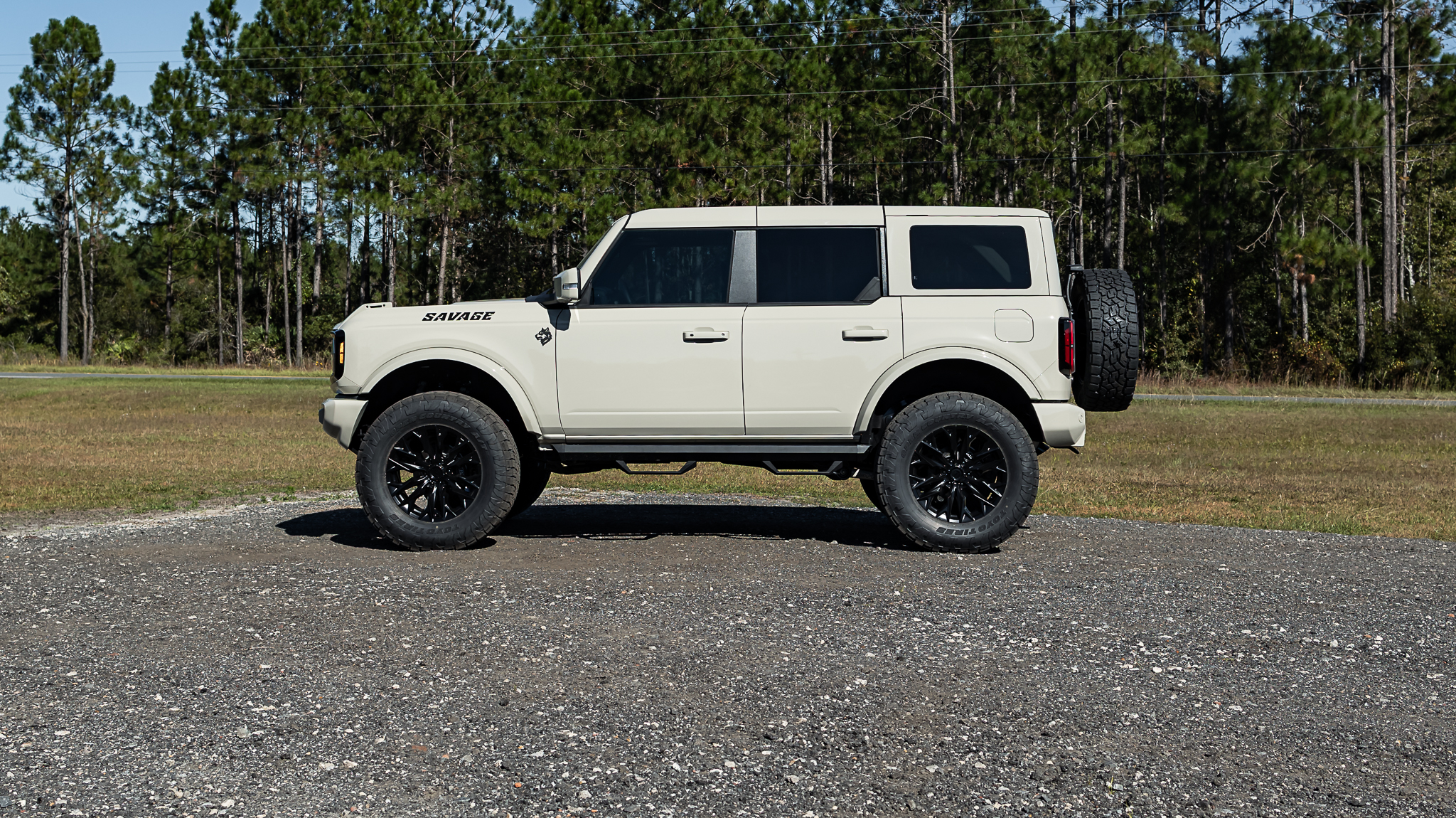 Ford Bronco Savage Desert Sand