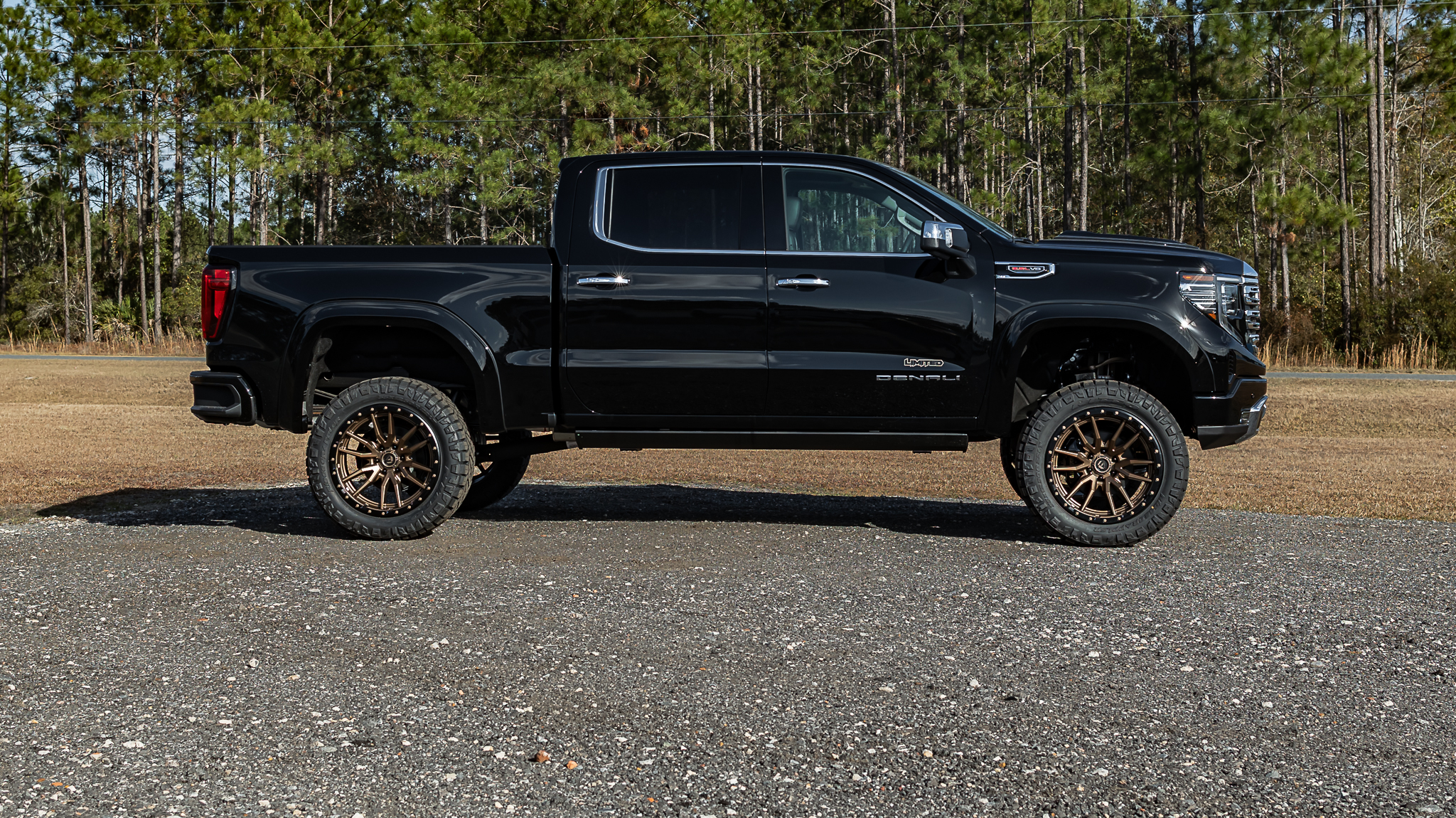 GMC 1500 Limited Black
