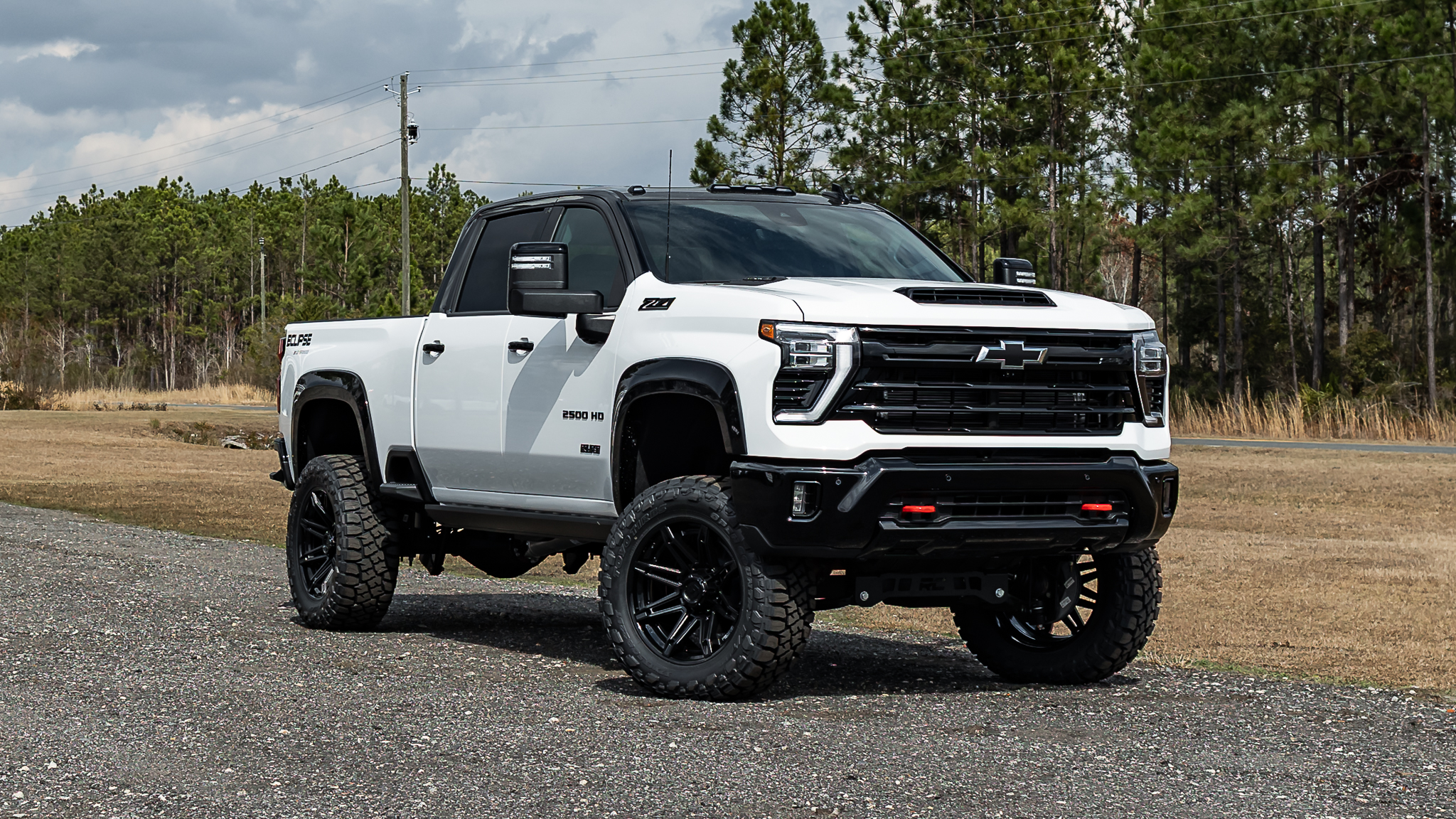 Chevy 2500 Eclipse Summit White