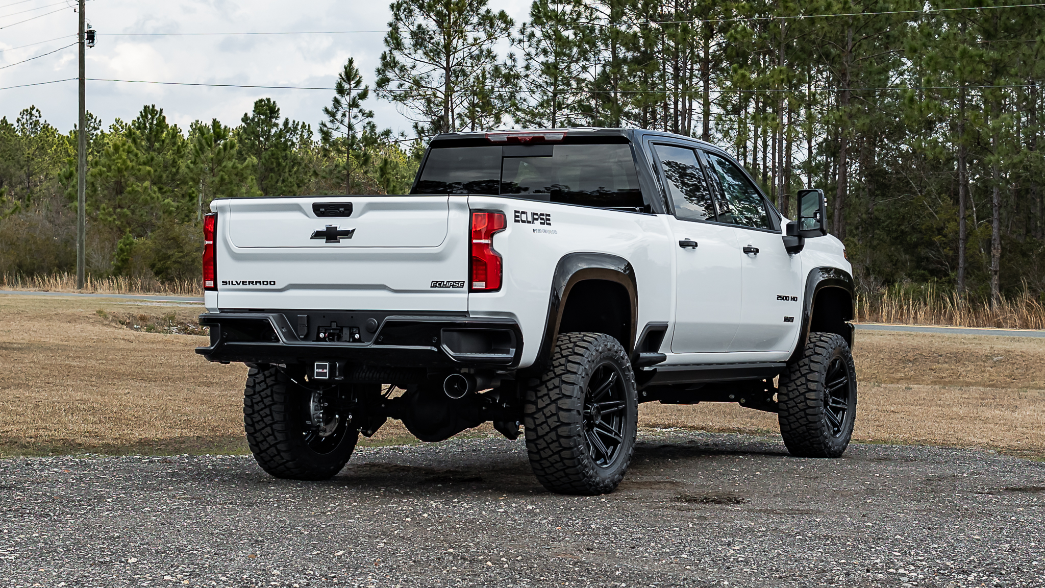 Chevy 2500 Eclipse Summit White