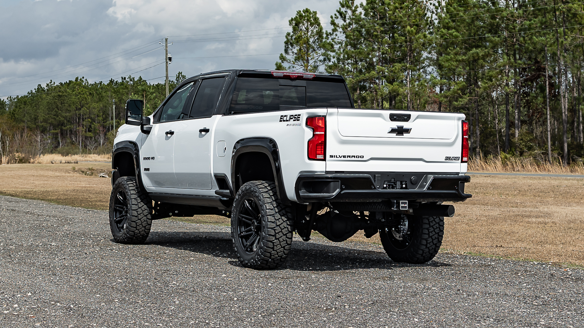 Chevy 2500 Eclipse Summit White