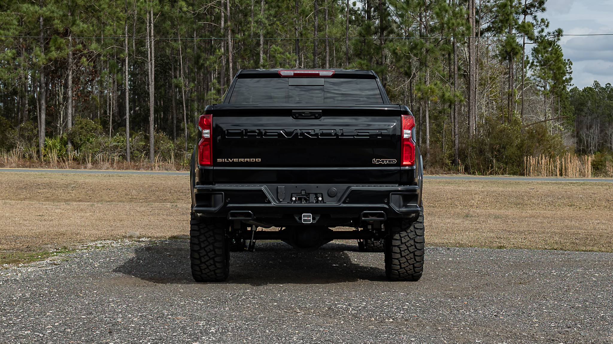 Chevy 1500 Limited Gloss Black