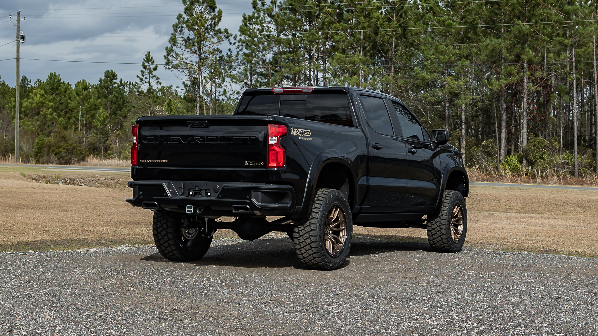 Chevy 1500 Limited Gloss Black