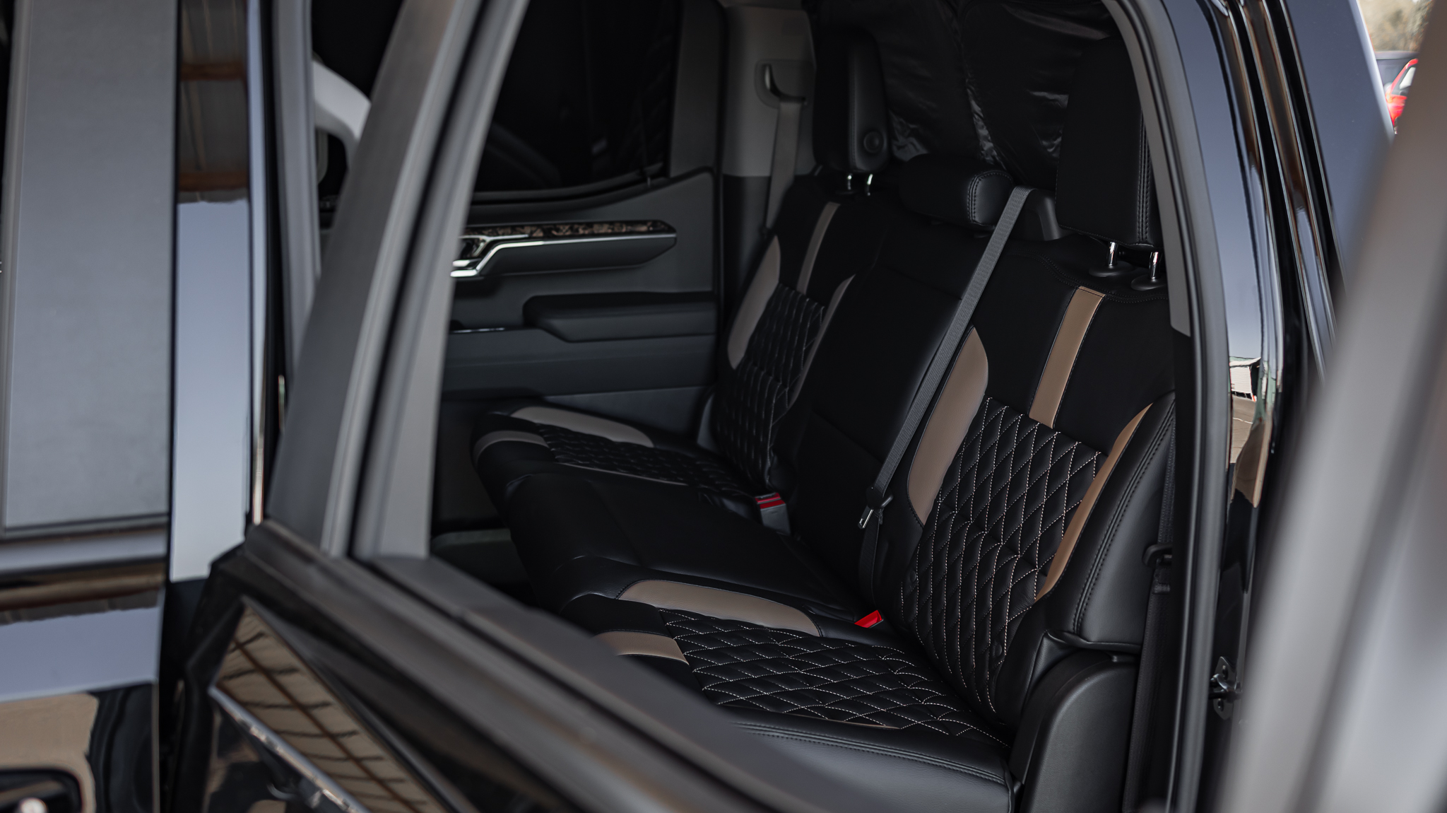 Chevy 1500 Limited Gloss Black