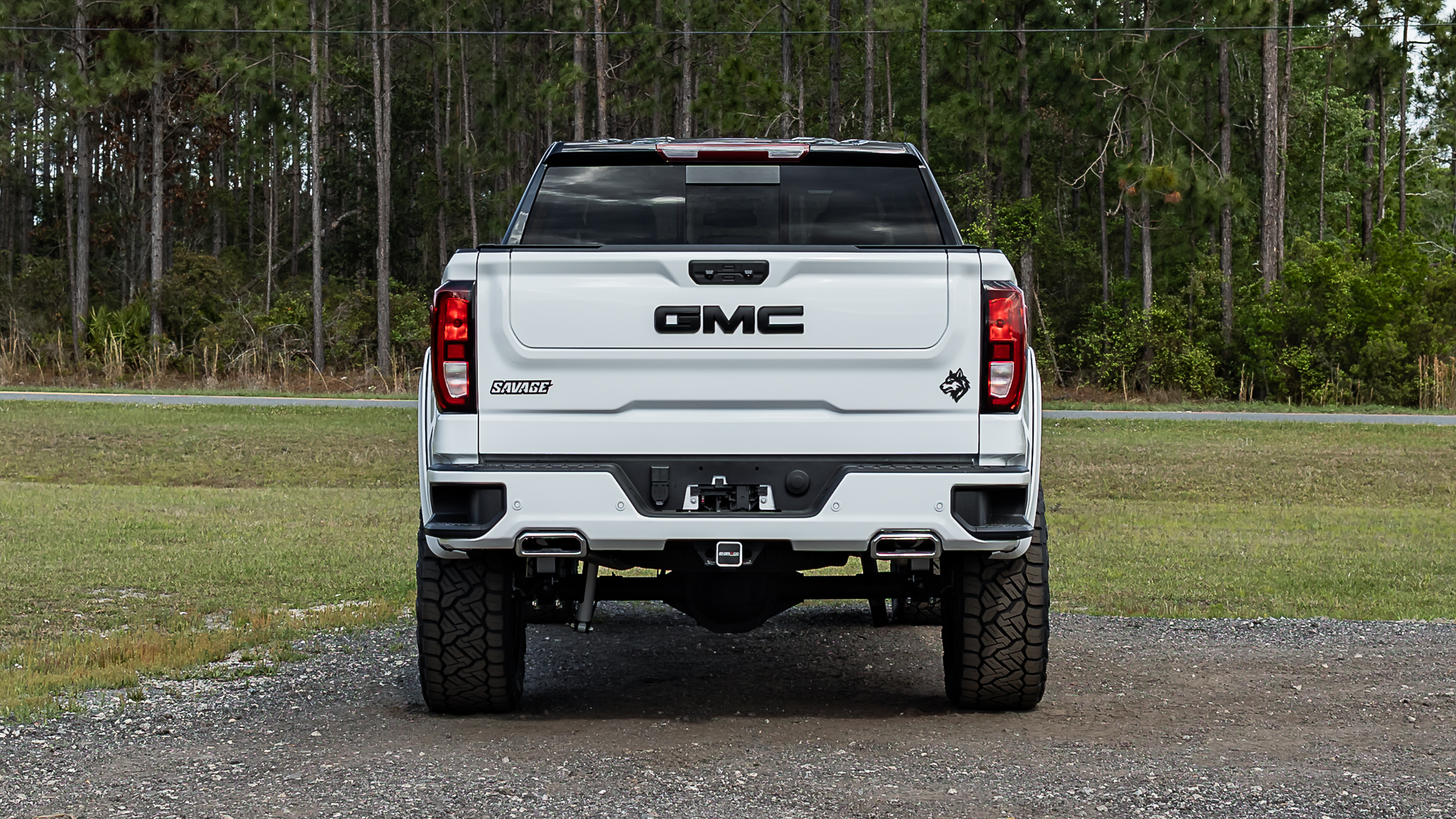 GMC 1500 Savage Summit White