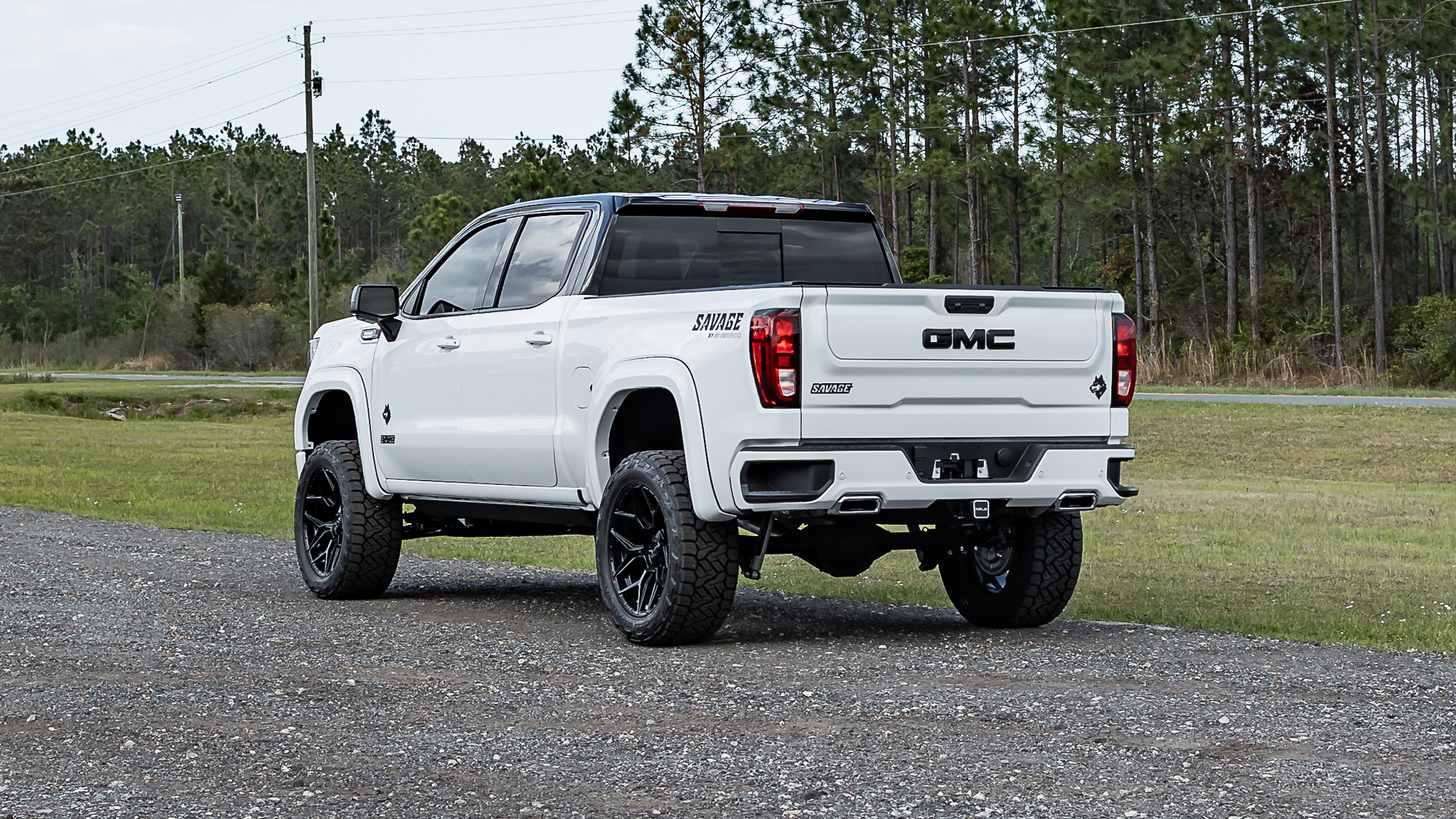 GMC 1500 Savage Summit White