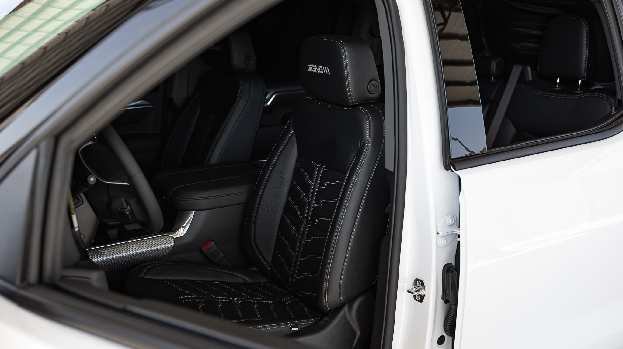 GMC 1500 Geneva Summit White