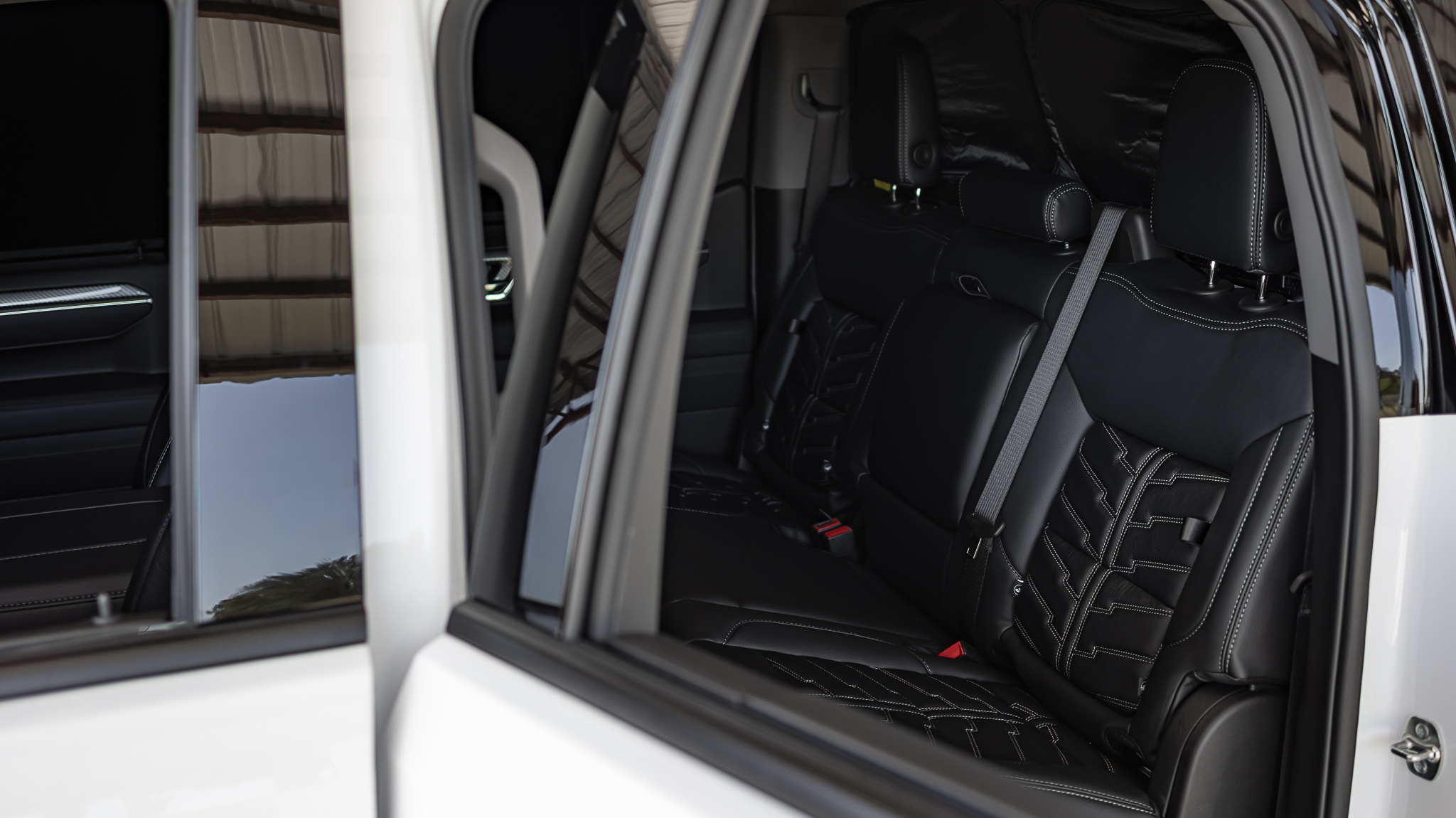 GMC 1500 Geneva Summit White