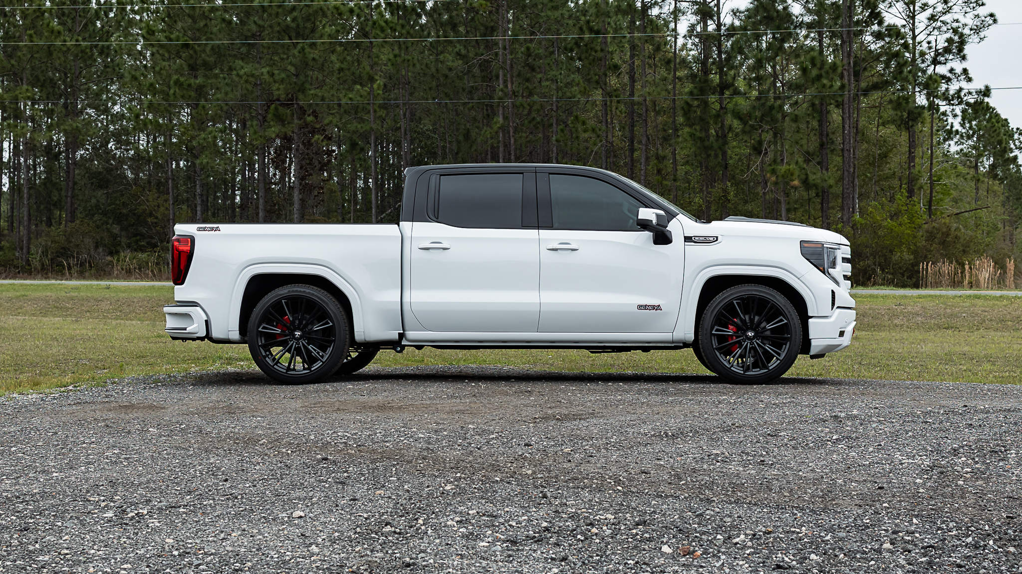 GMC 1500 Geneva Summit White