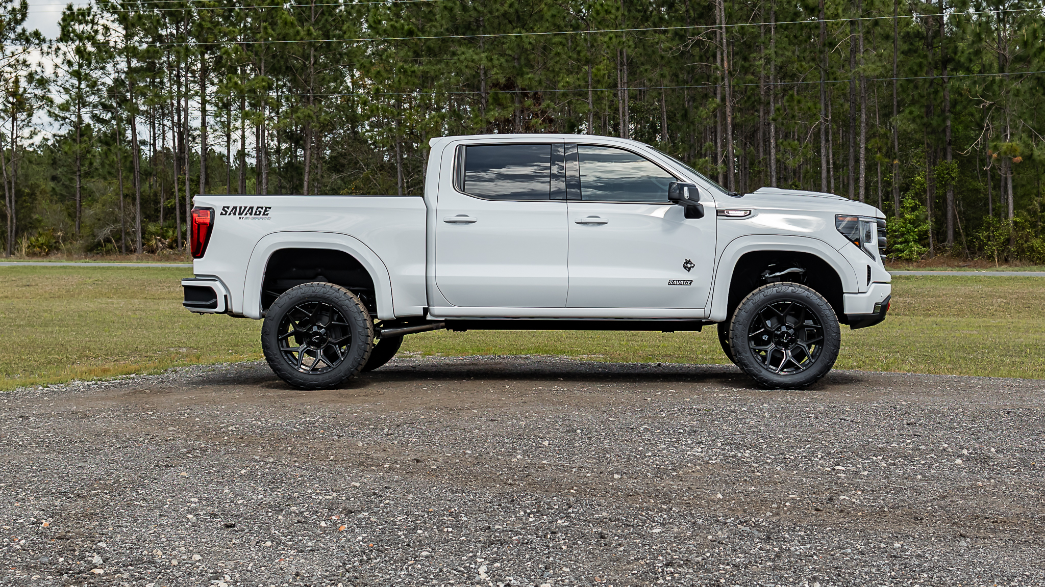 GMC 1500 Savage  Summit White