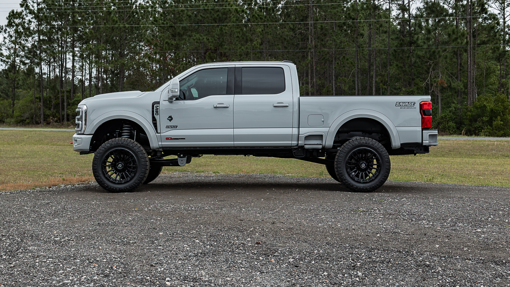 Ford F-250 Savage Avalanche