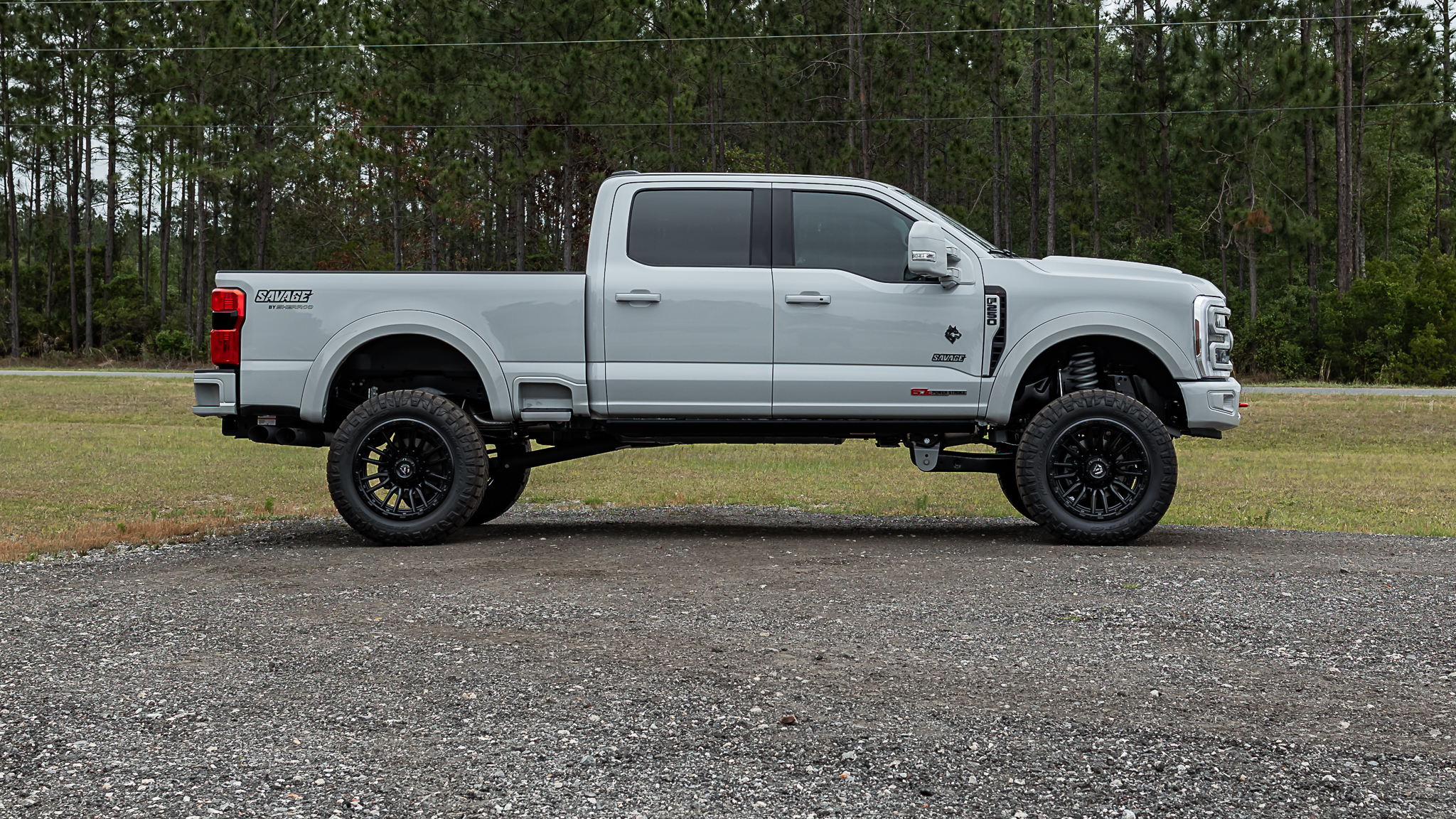 Ford F-250 Savage Avalanche