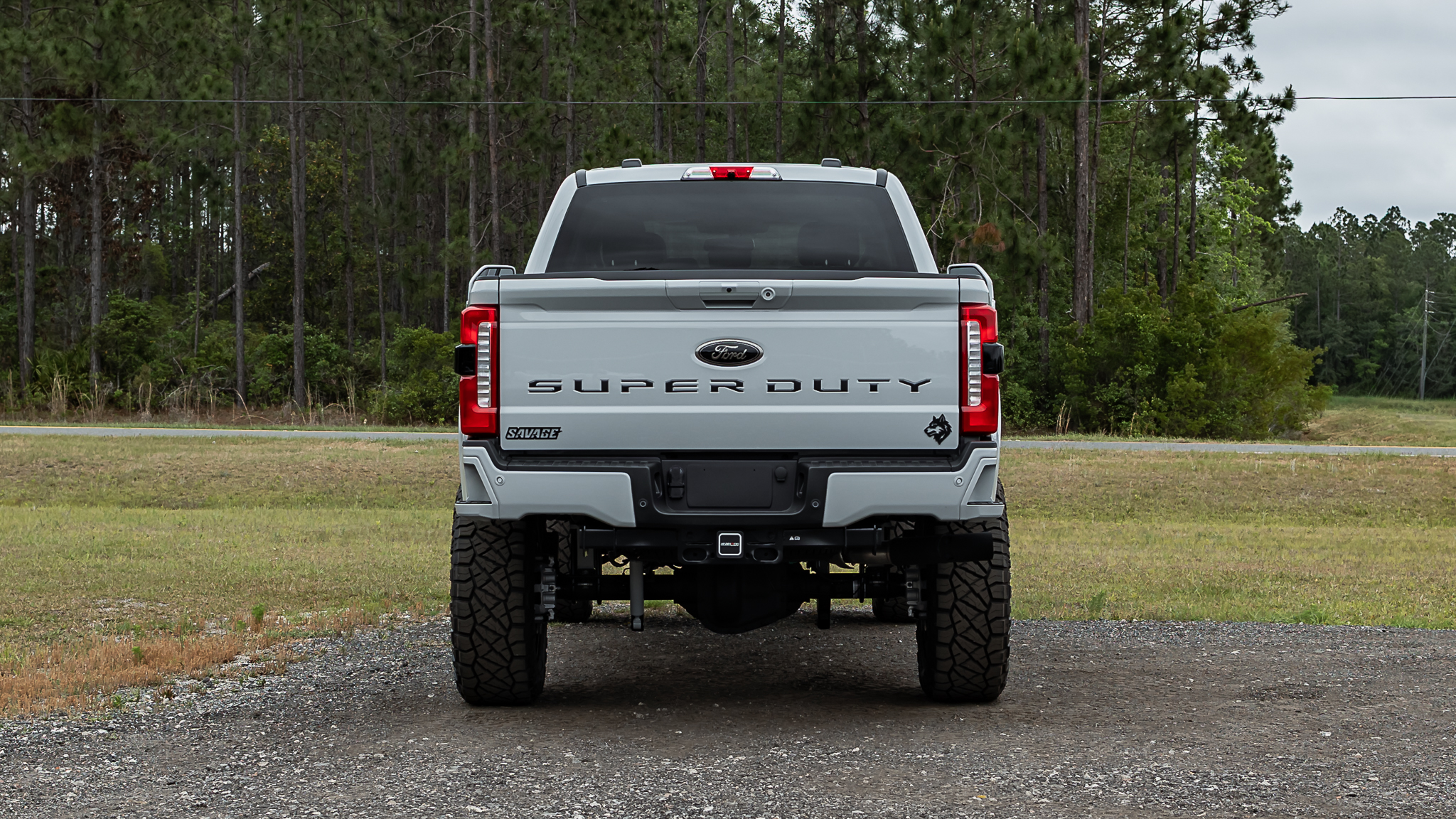 Ford F-250 Savage Avalanche