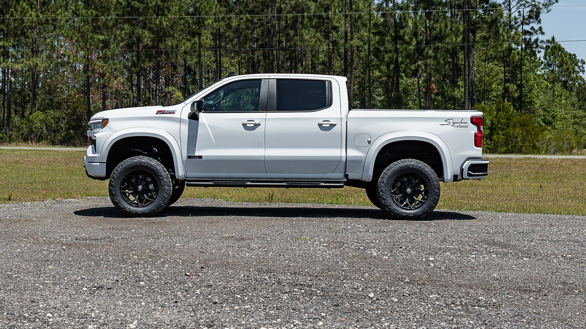 Chevy 1500 Signature Summit White