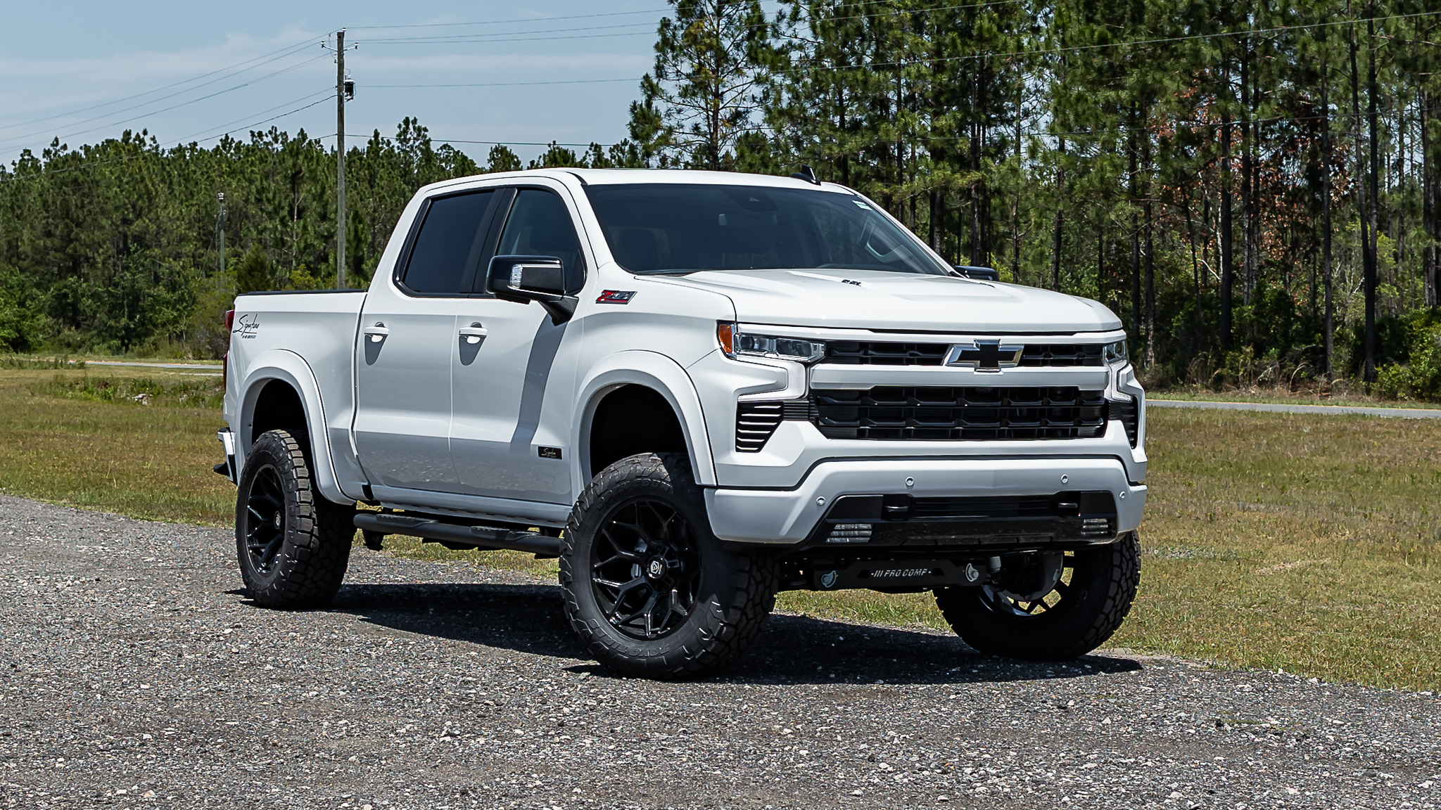 Chevy 1500 Signature Summit White