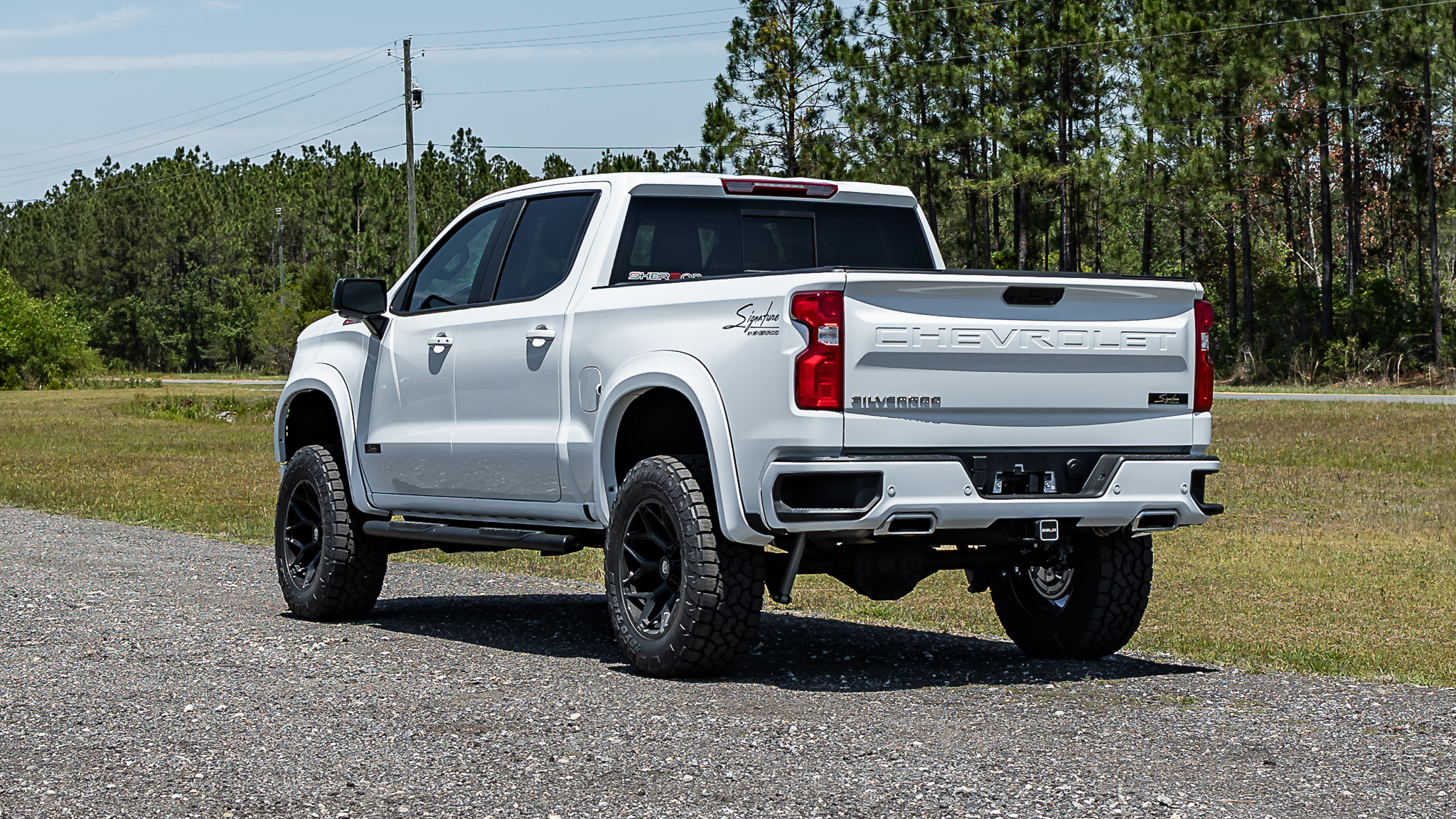 Chevy 1500 Signature Summit White