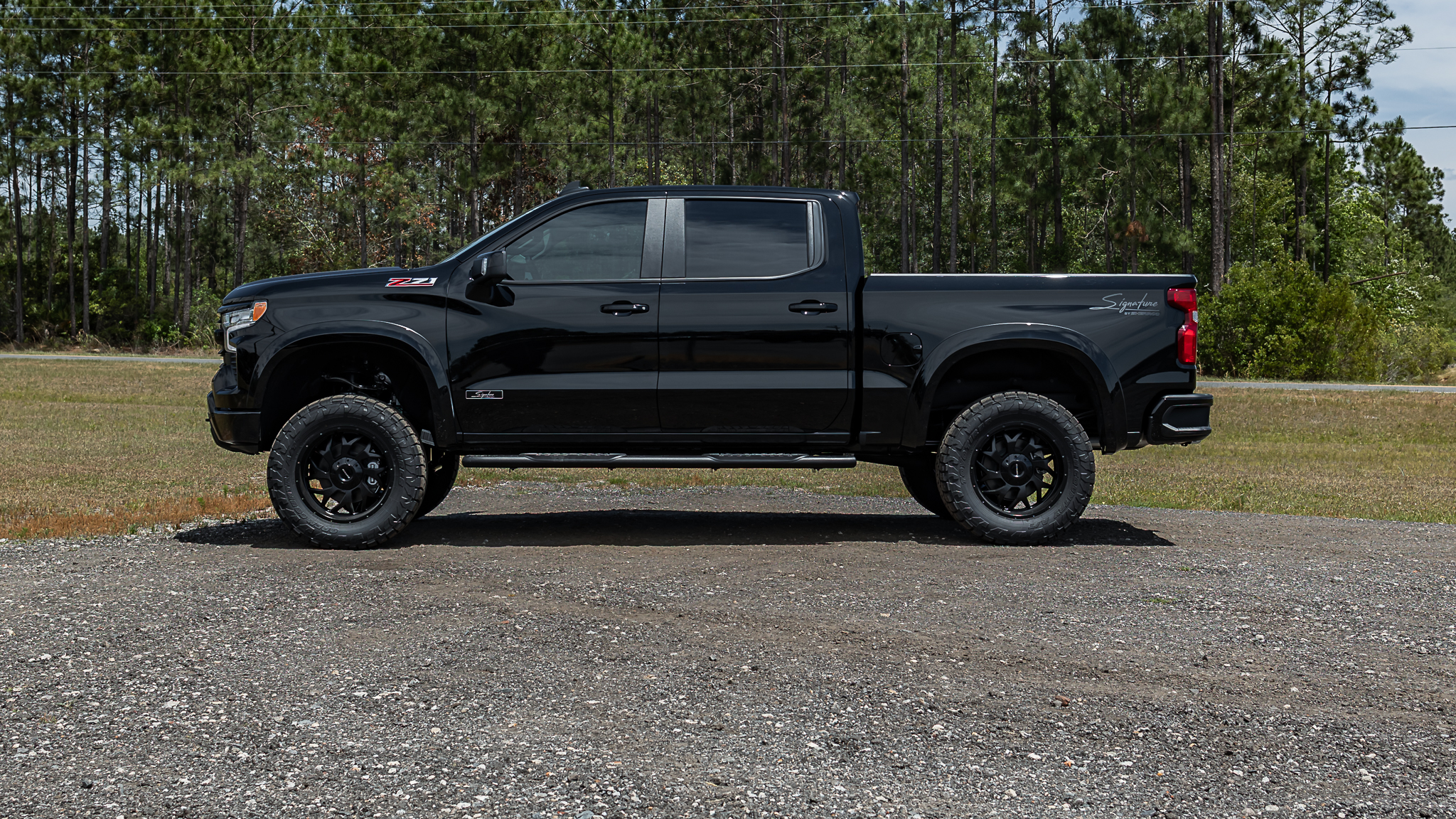 Chevy 1500 Signature Black