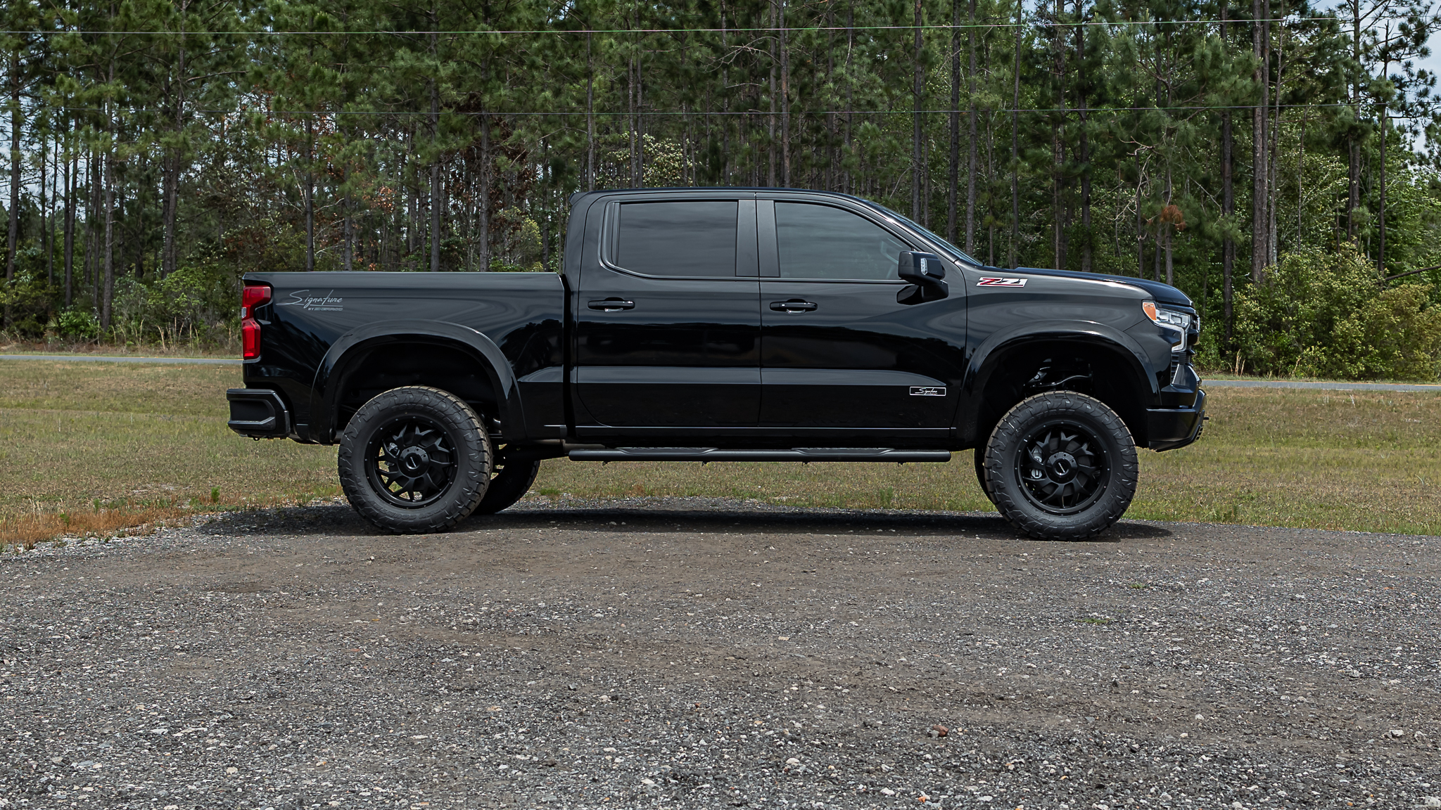 Chevy 1500 Signature Black